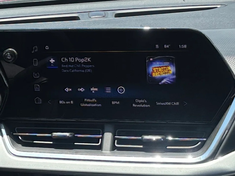 Thumbnail: 2025 Chevrolet Trax - 4