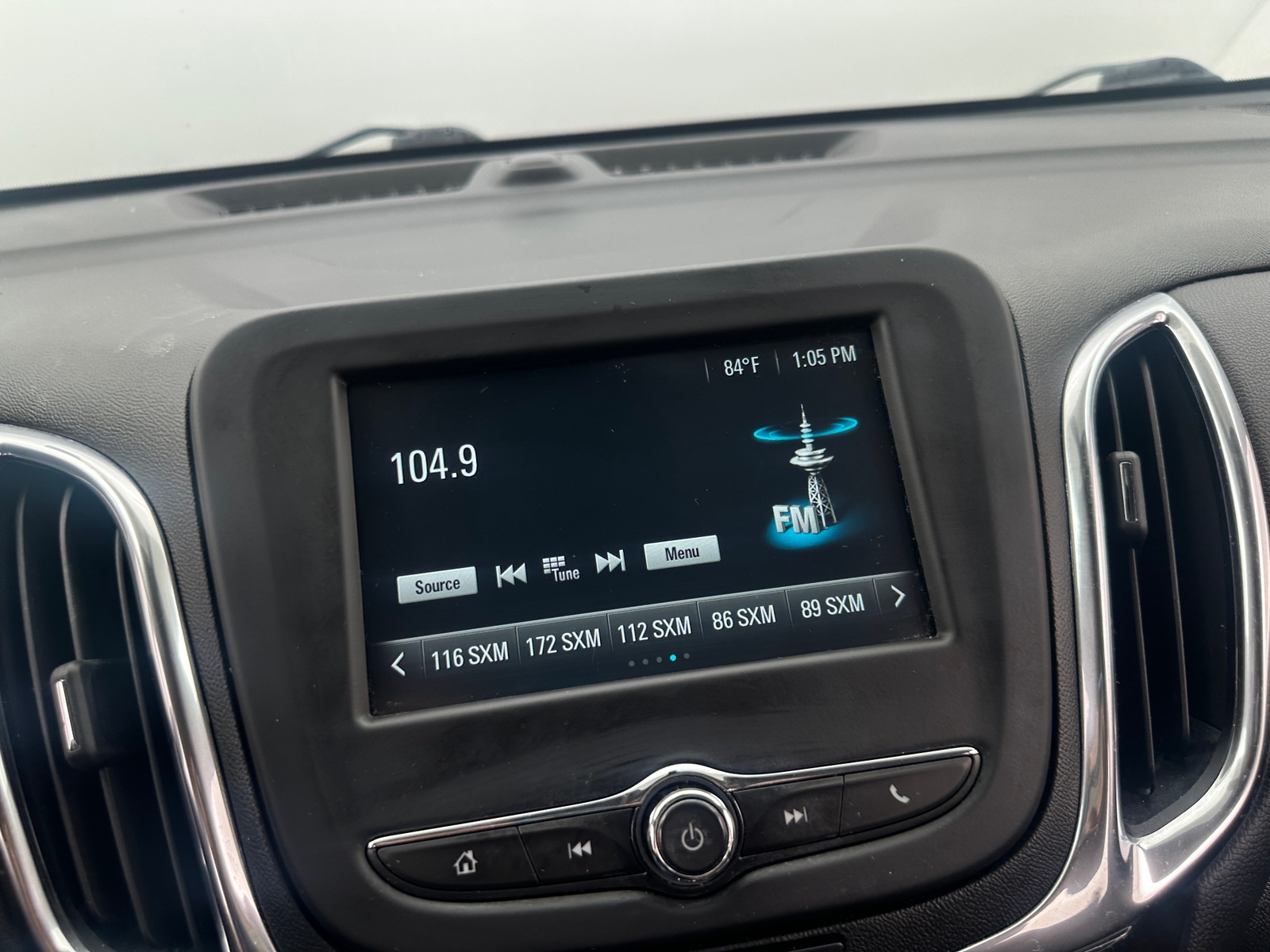 Thumbnail: 2018 Chevrolet Equinox - 4