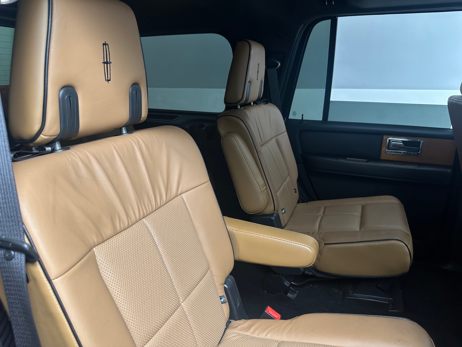 Thumbnail: 2014 Lincoln Navigator - 5