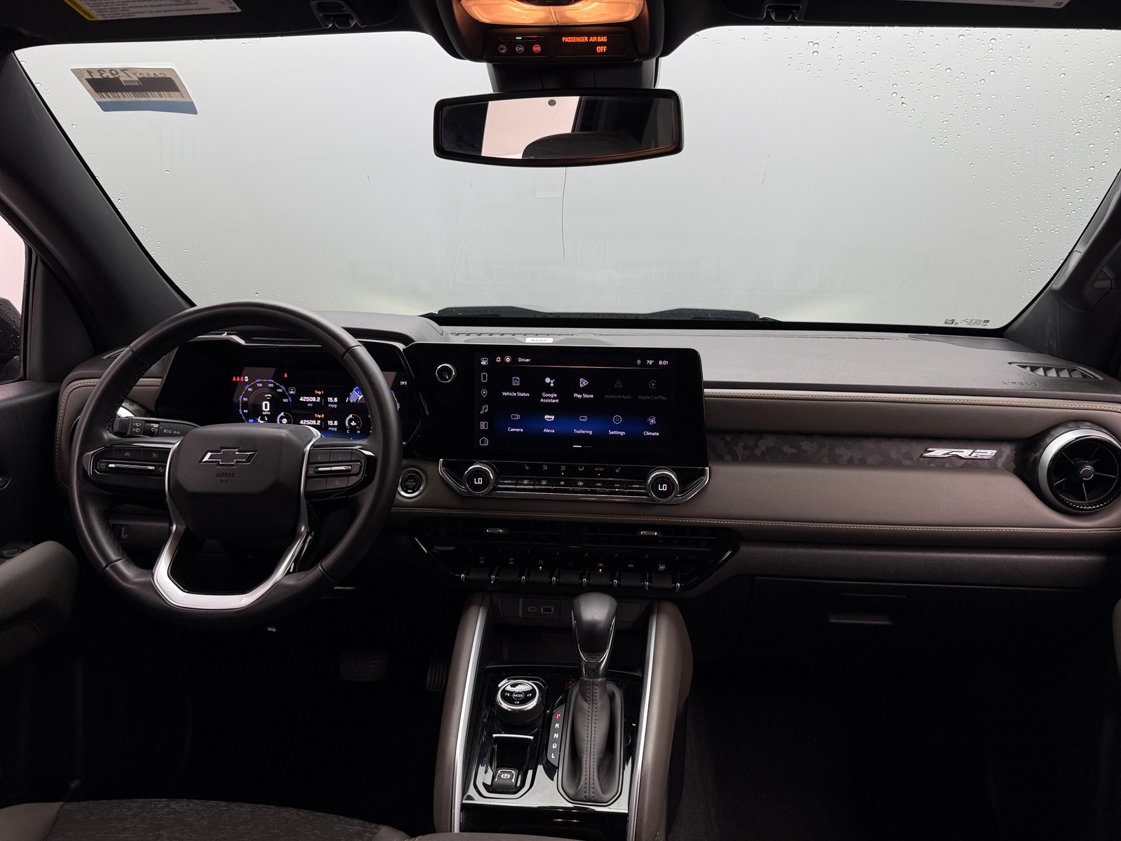 Thumbnail: 2024 Chevrolet Colorado - 3