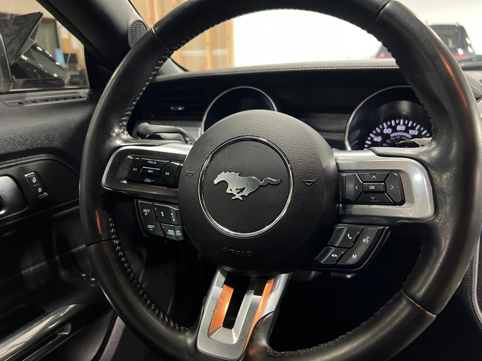 Thumbnail: 2019 Ford Mustang - 4