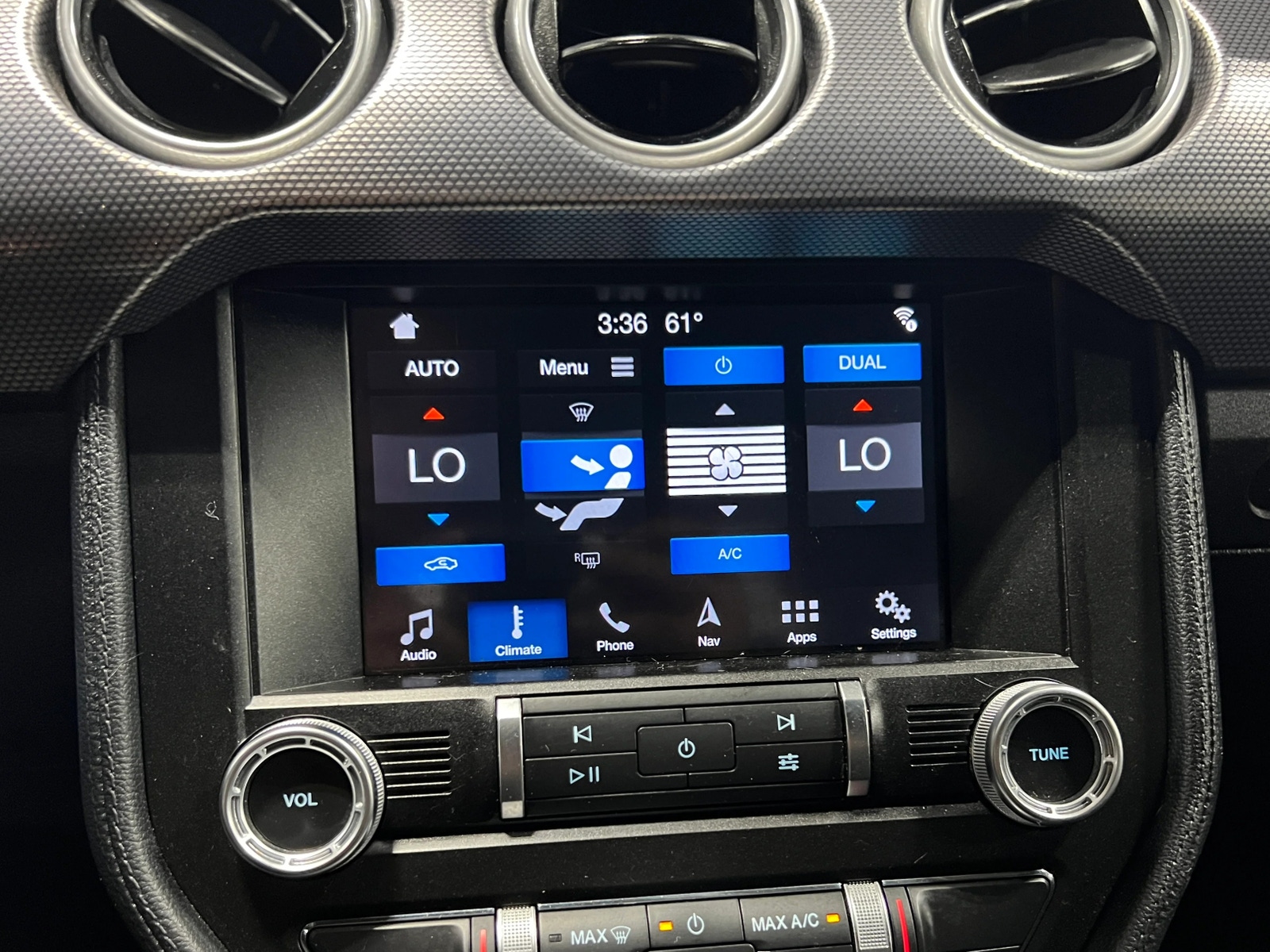 Thumbnail: 2019 Ford Mustang - 3