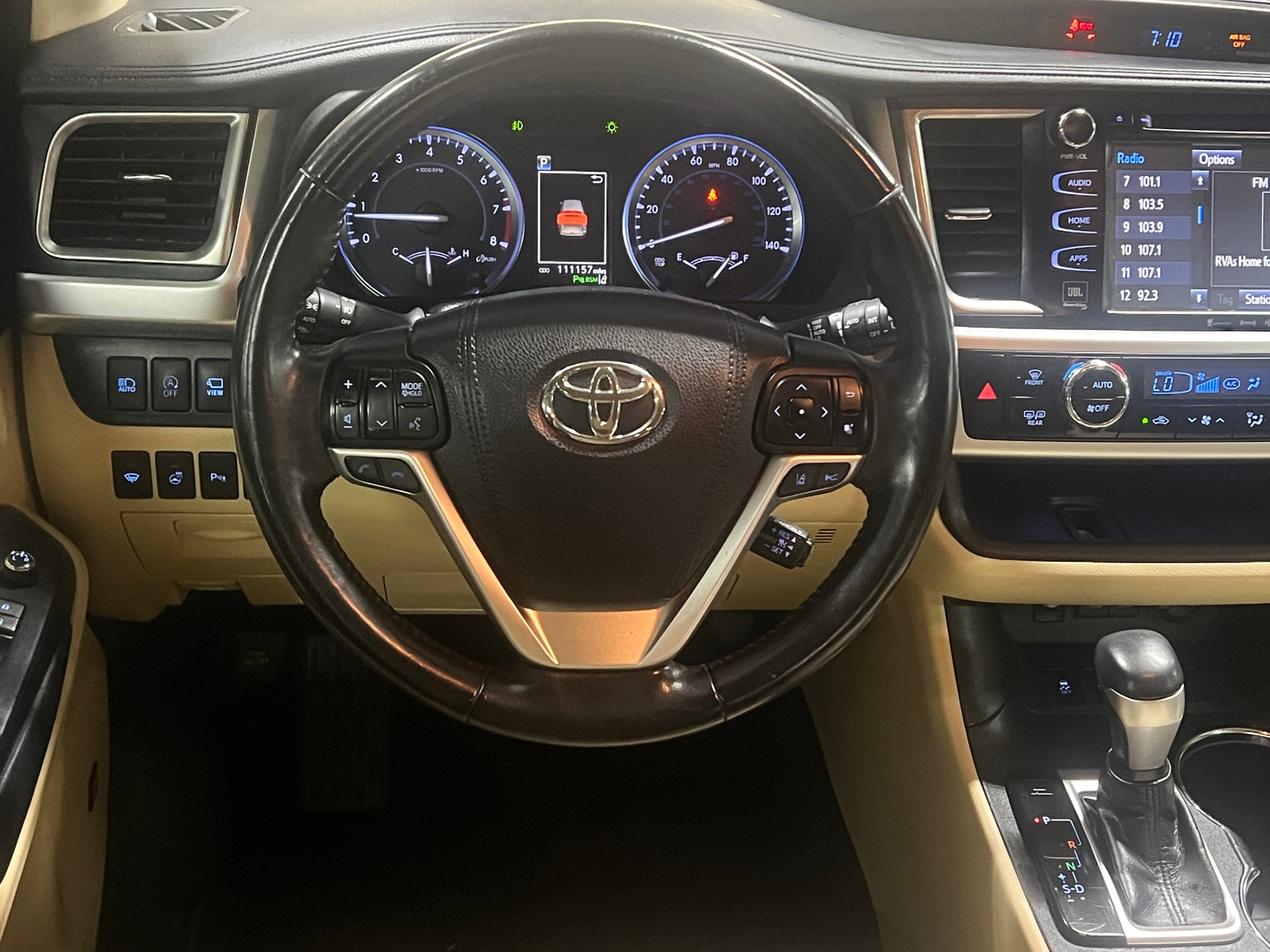 Thumbnail: 2018 Toyota Highlander - 4