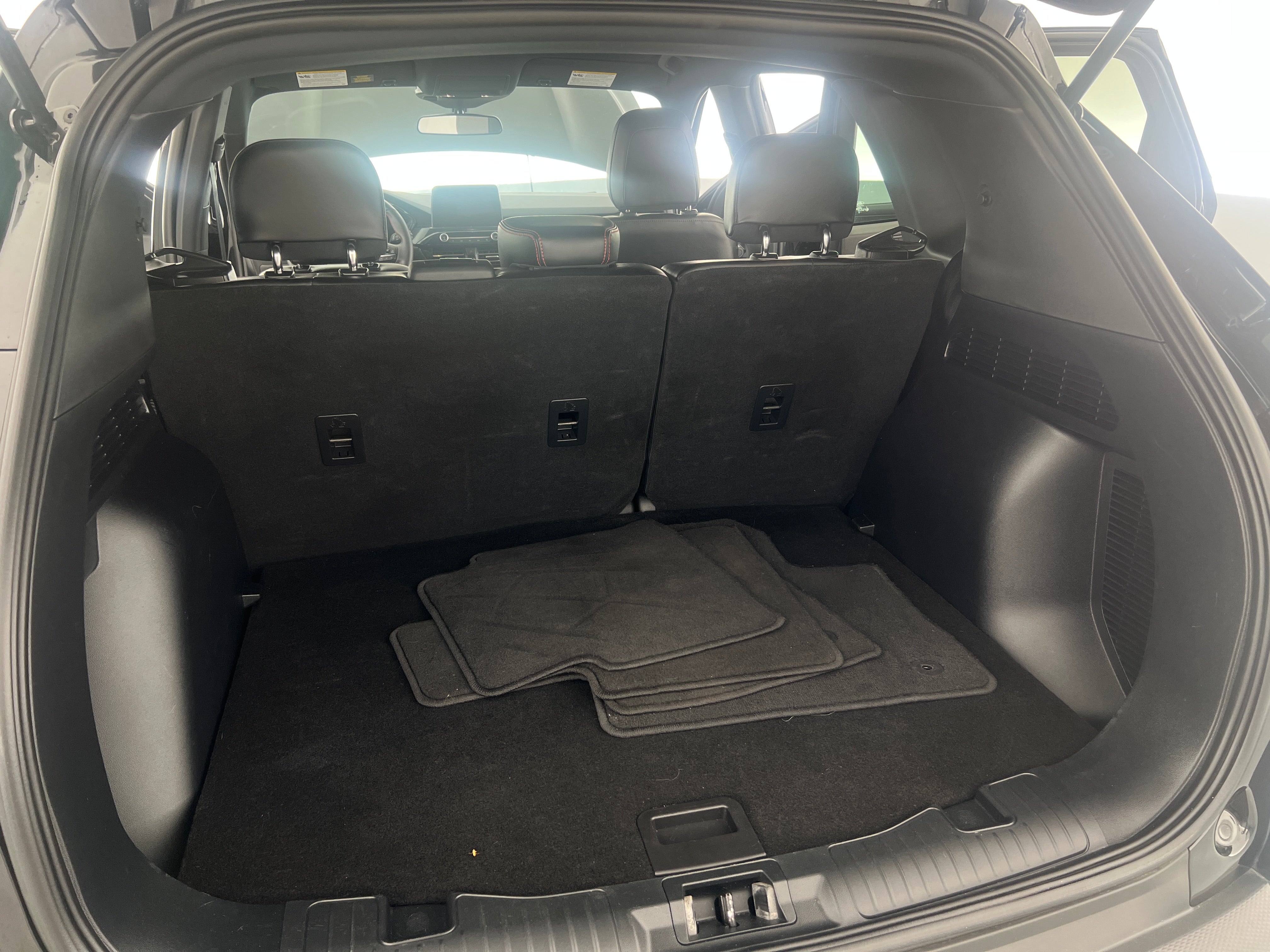 2025 Ford Escape ST-Line - Photo 7