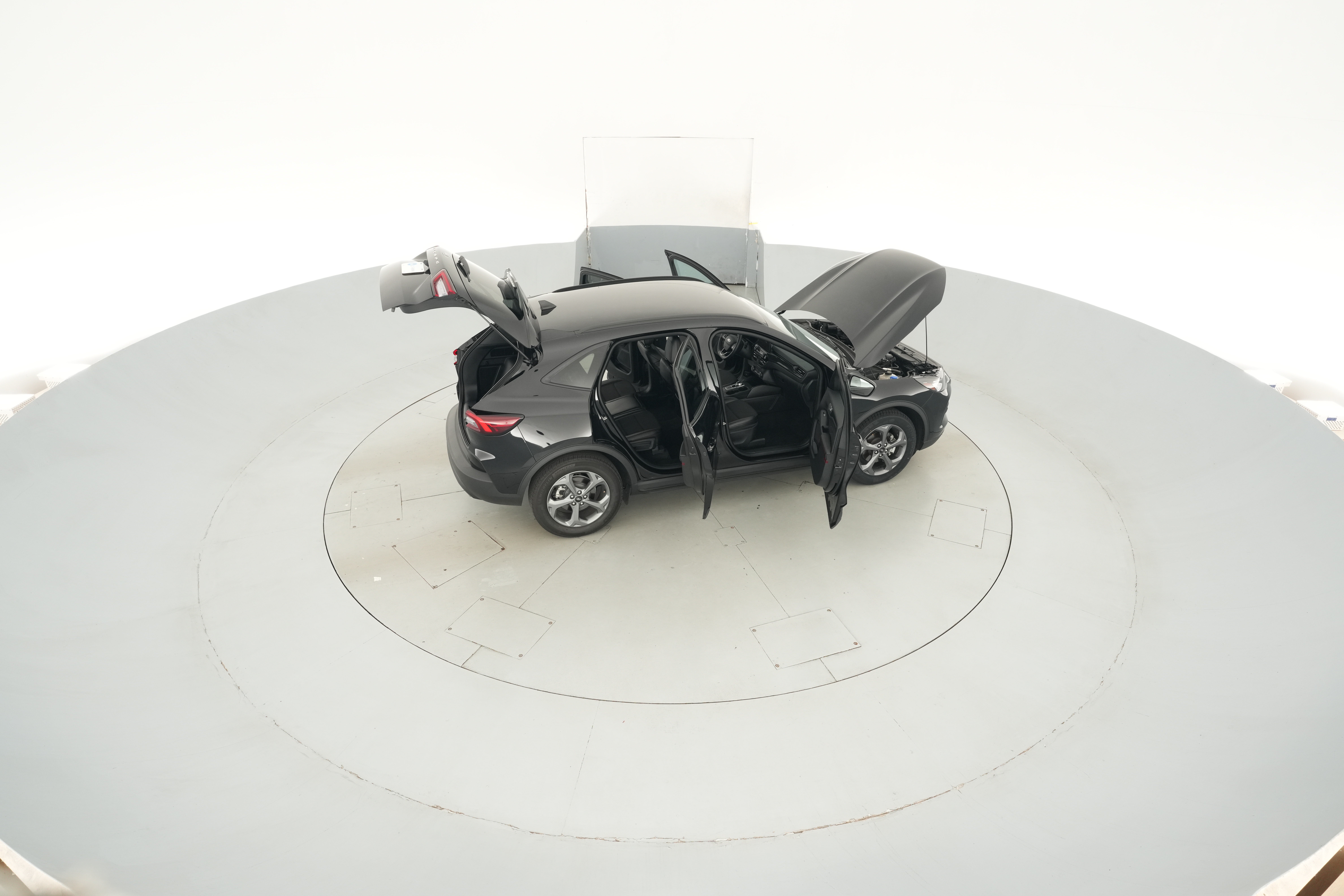 2025 Ford Escape ST-Line - Photo 32