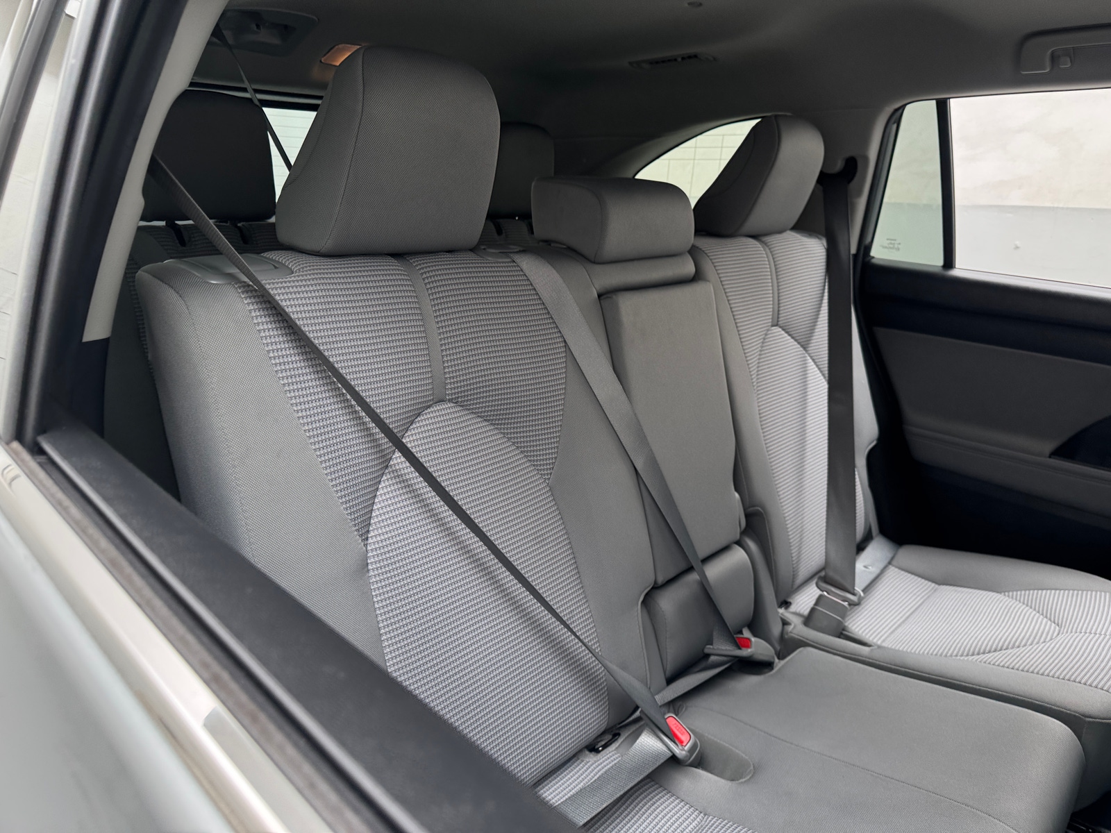 Thumbnail: 2022 Toyota Highlander - 6