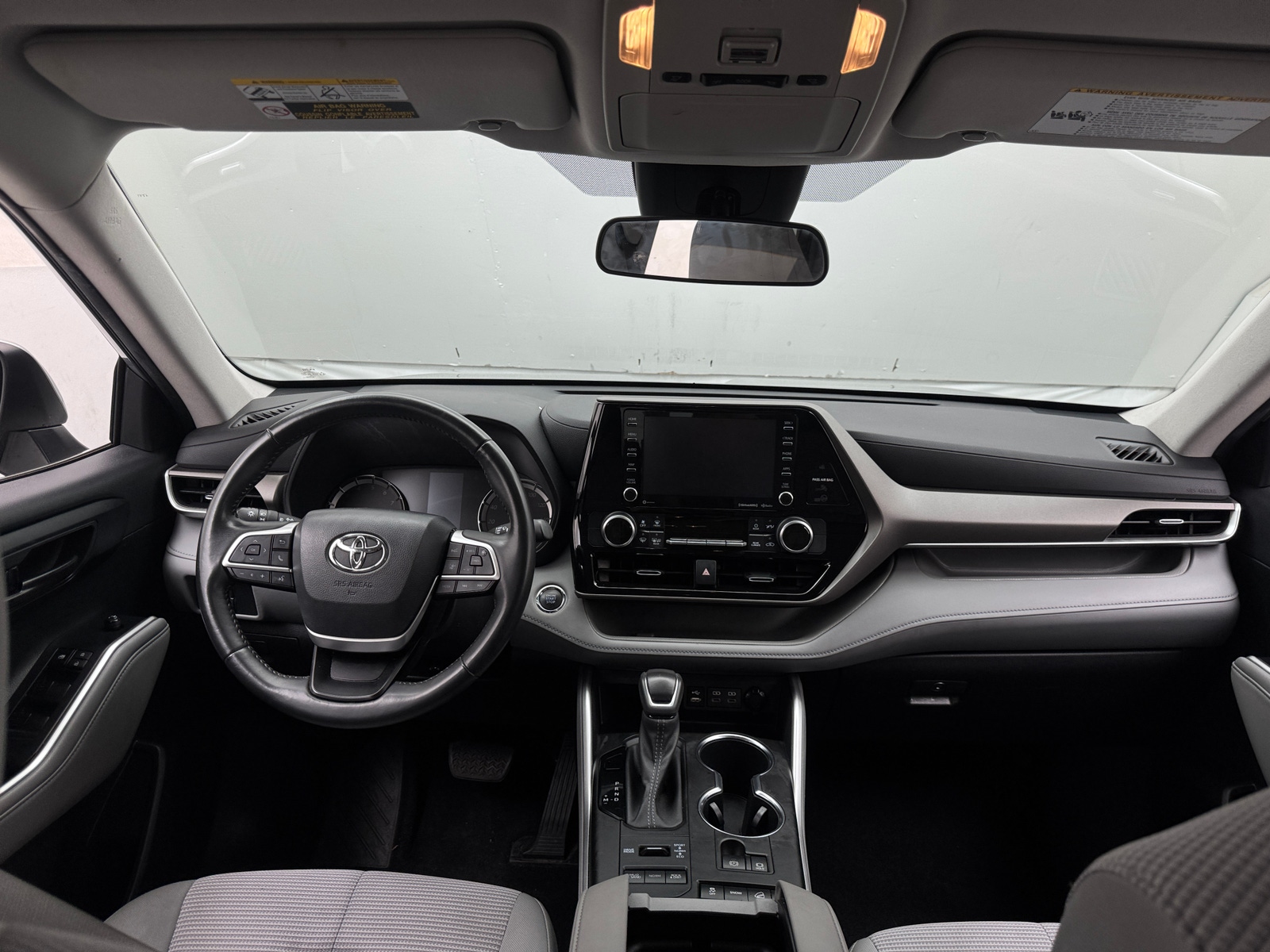 Thumbnail: 2022 Toyota Highlander - 3
