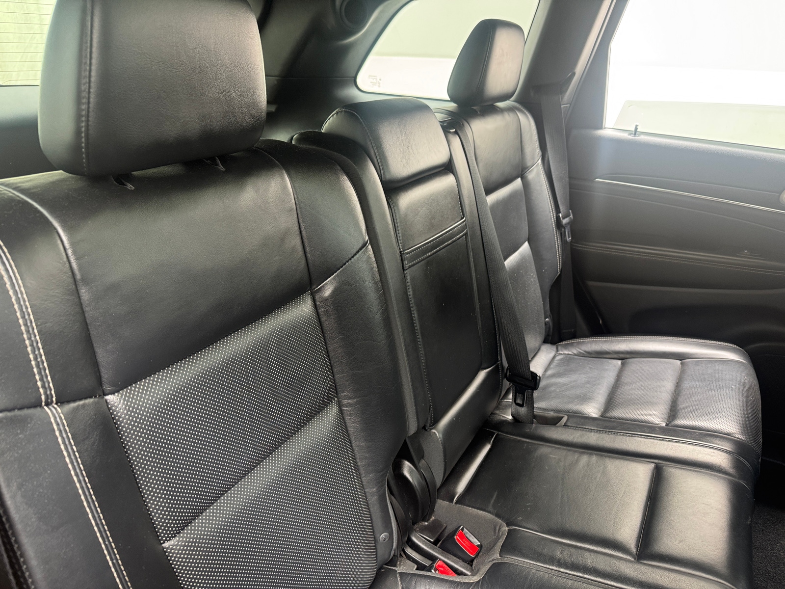 Thumbnail: 2015 Jeep Grand Cherokee - 5