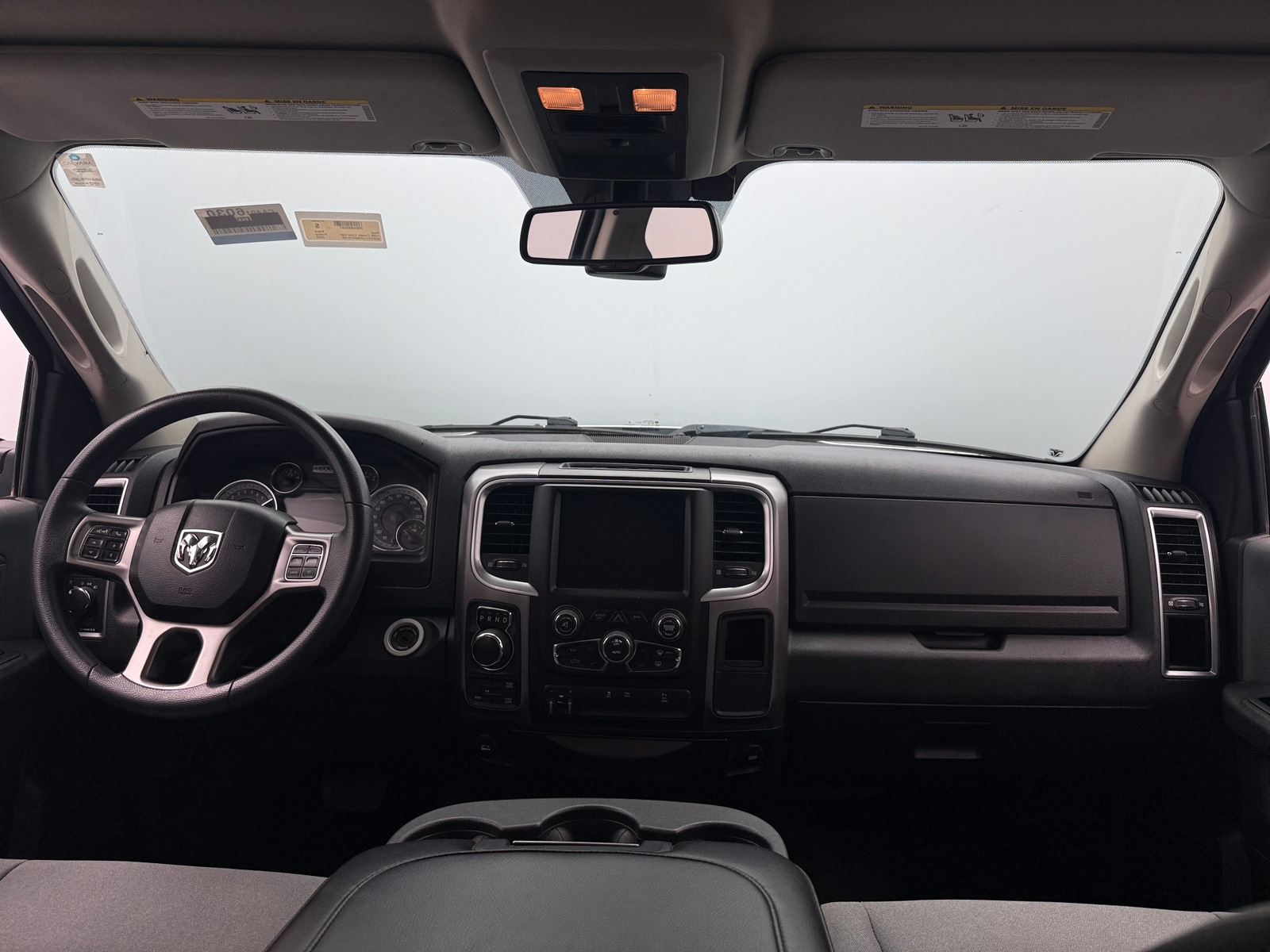 Thumbnail: 2022 RAM 1500 Classic - 3