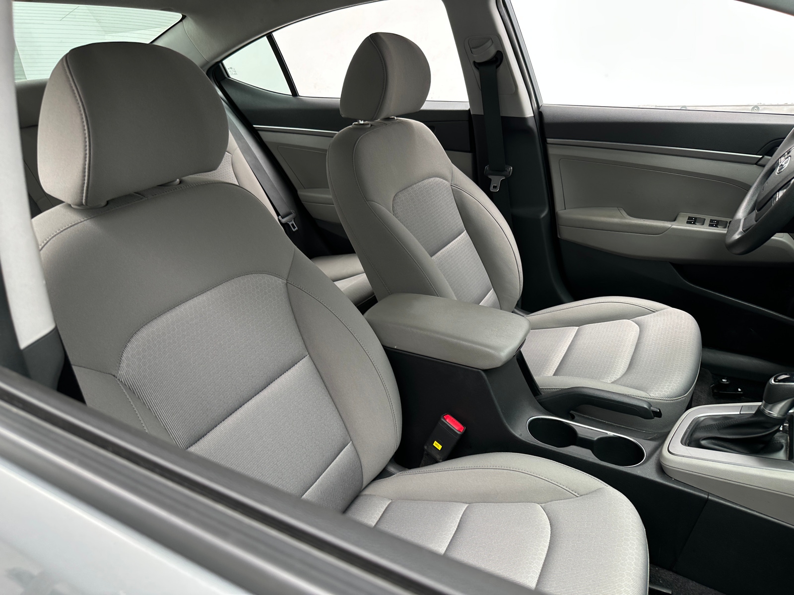 Thumbnail: 2018 Hyundai Elantra - 2