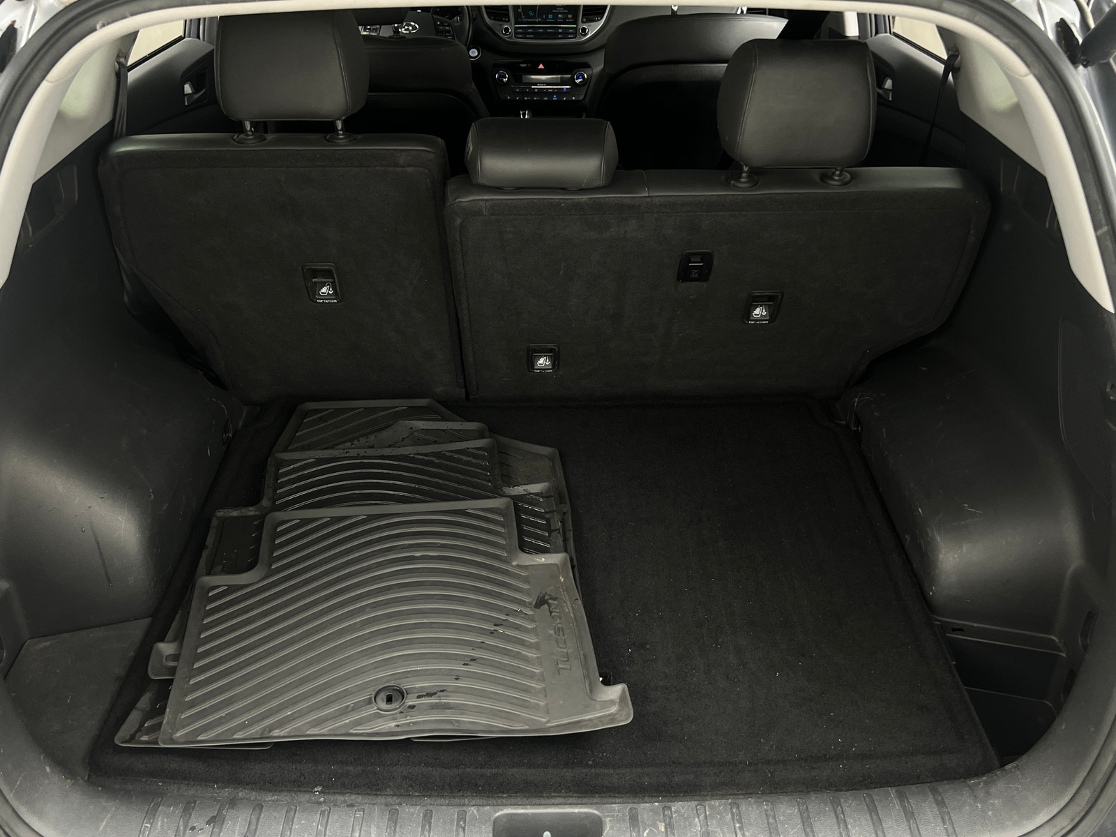 Thumbnail: 2016 Hyundai Tucson - 6
