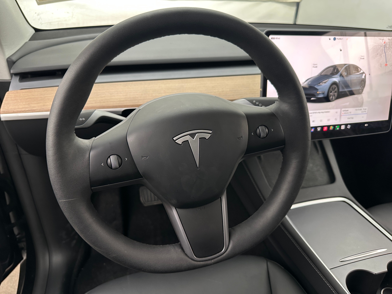 Thumbnail: 2025 Tesla Model Y - 4