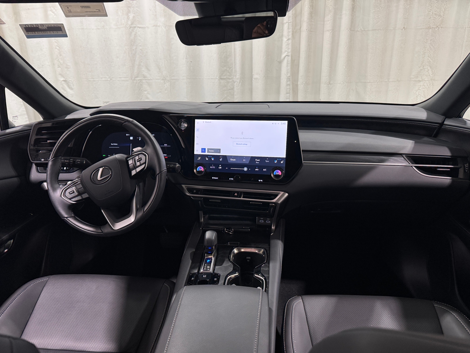 Thumbnail: 2026 Lexus RX - 3