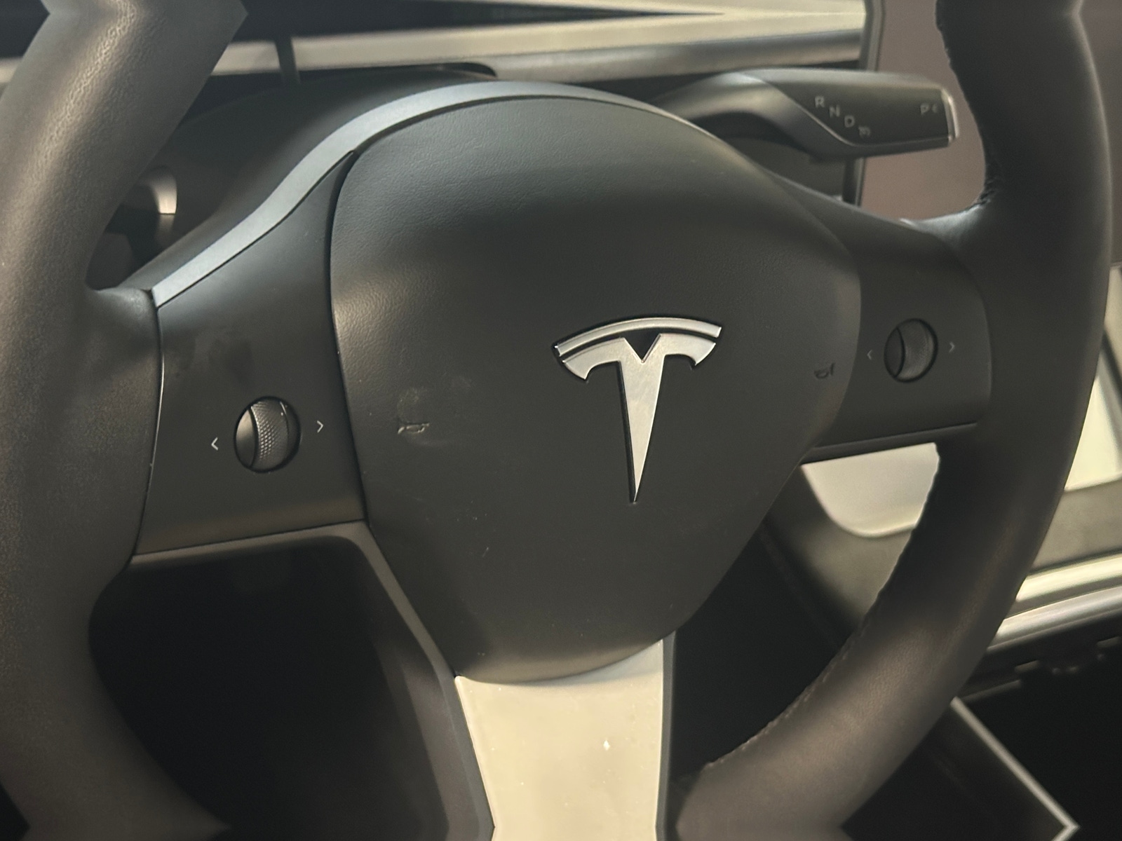 Thumbnail: 2023 Tesla Model Y - 4