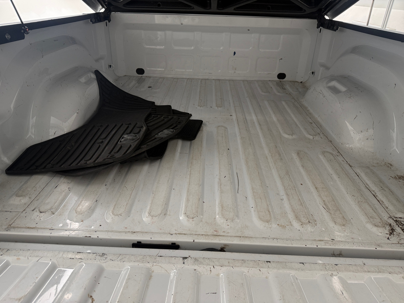 Thumbnail: 2019 RAM 1500 Classic - 7