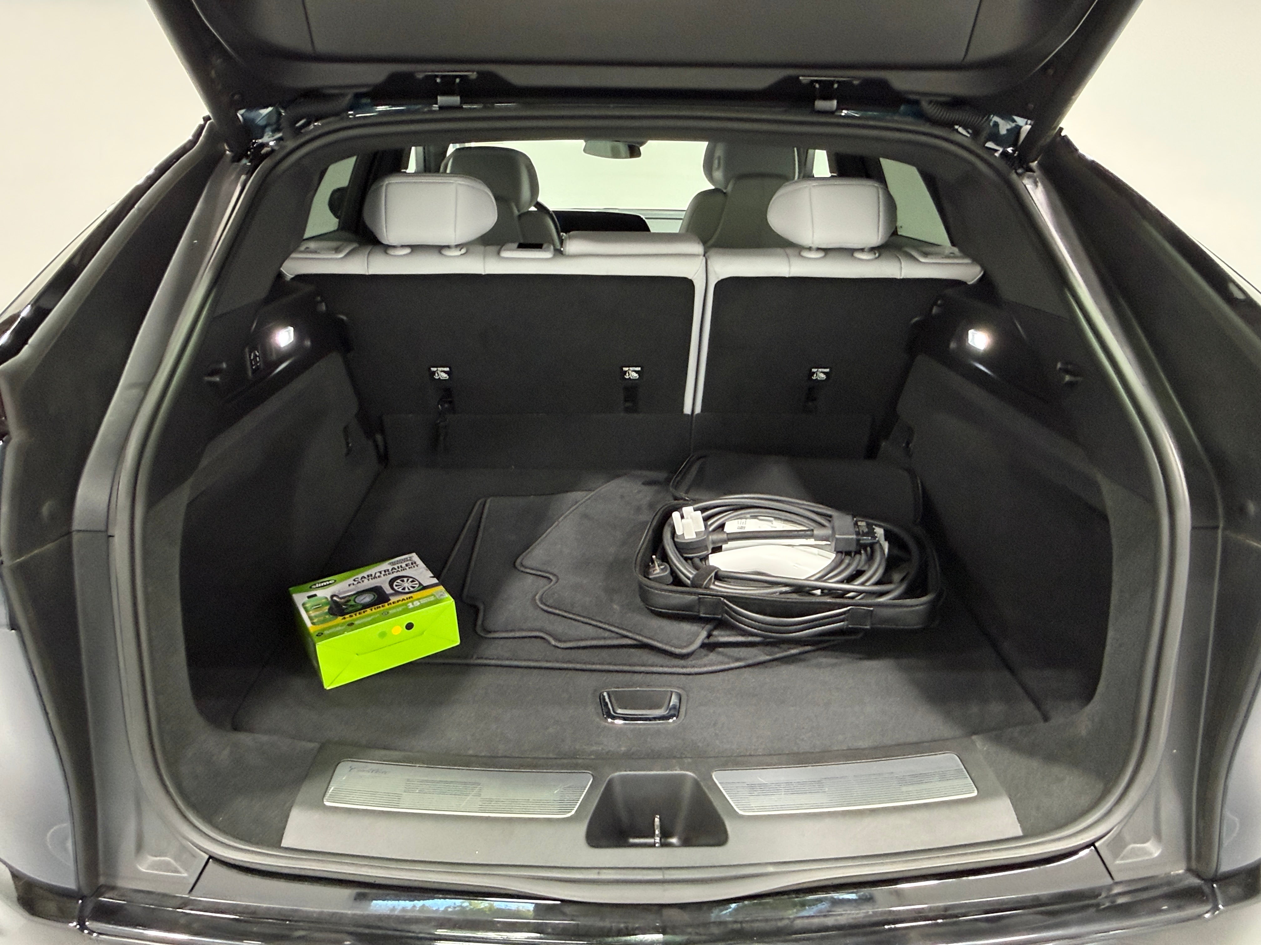Used 2024 Cadillac LYRIQ Sport 2 with VIN 1GYKPVRL6RZ131807 for sale in Auburn, WA