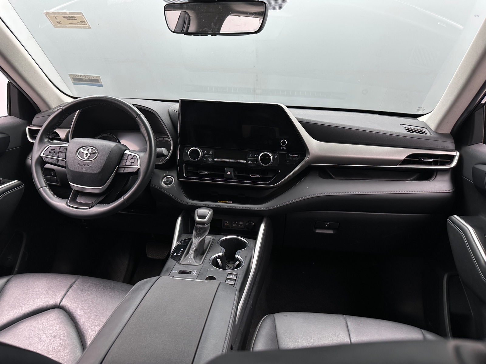 Thumbnail: 2024 Toyota Highlander - 2