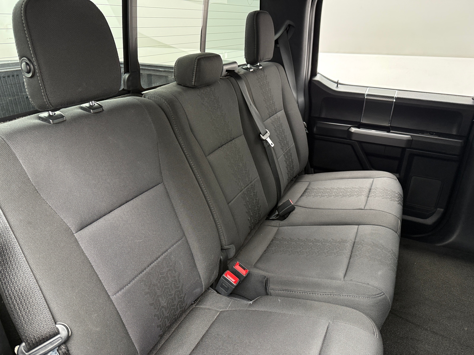 Thumbnail: 2019 Ford Econoline - 6