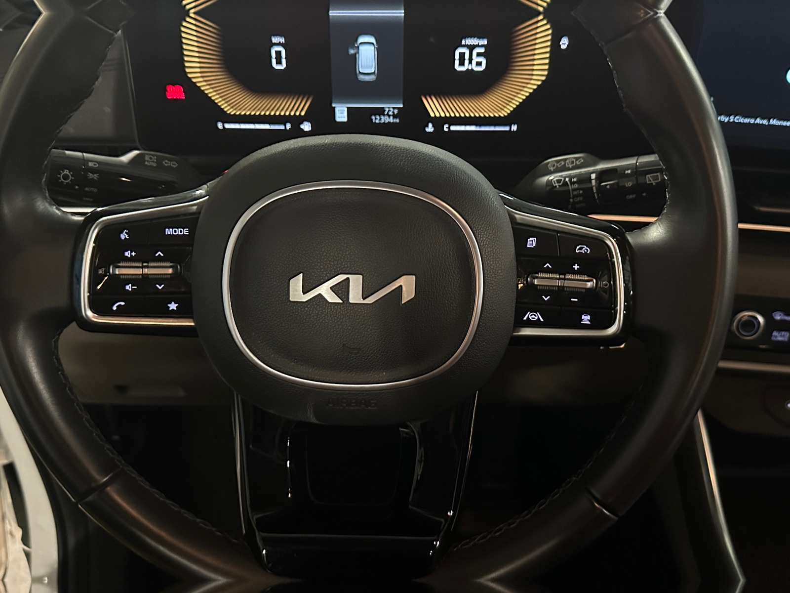 Thumbnail: 2025 Kia Carnival - 4
