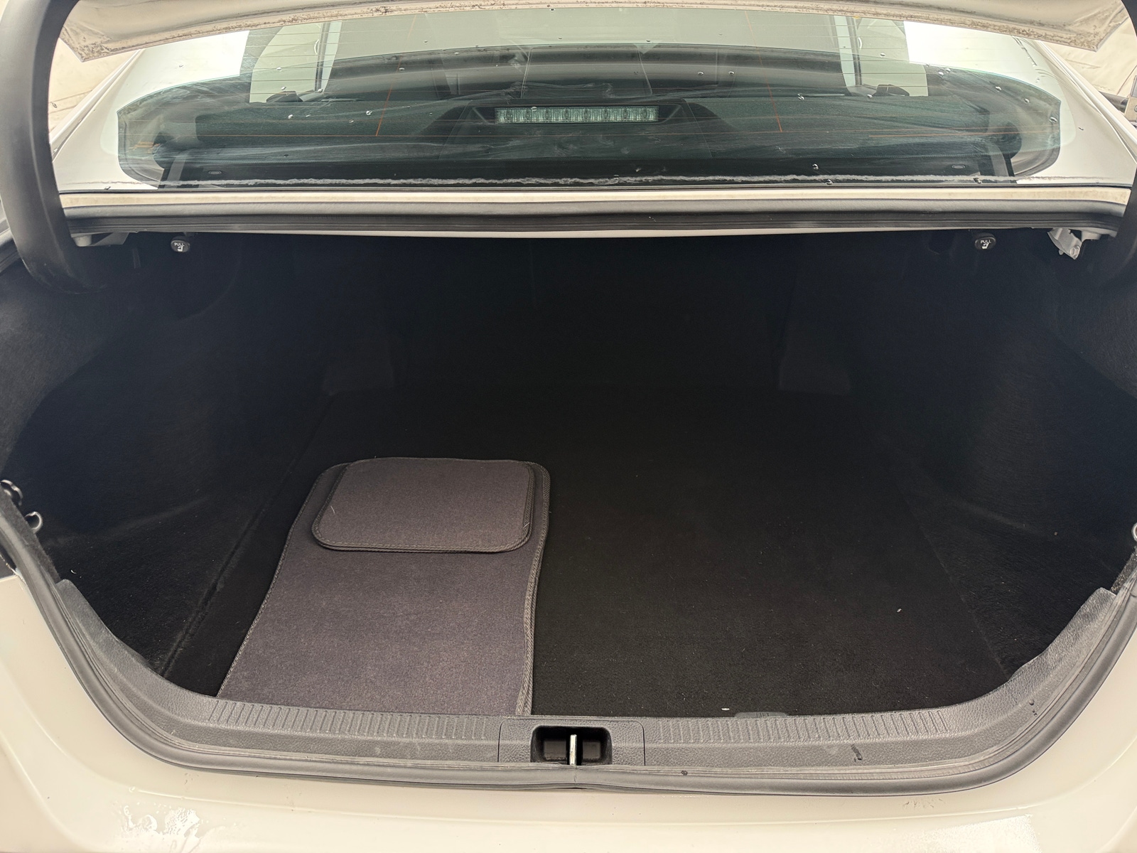 Thumbnail: 2019 Toyota Camry - 6