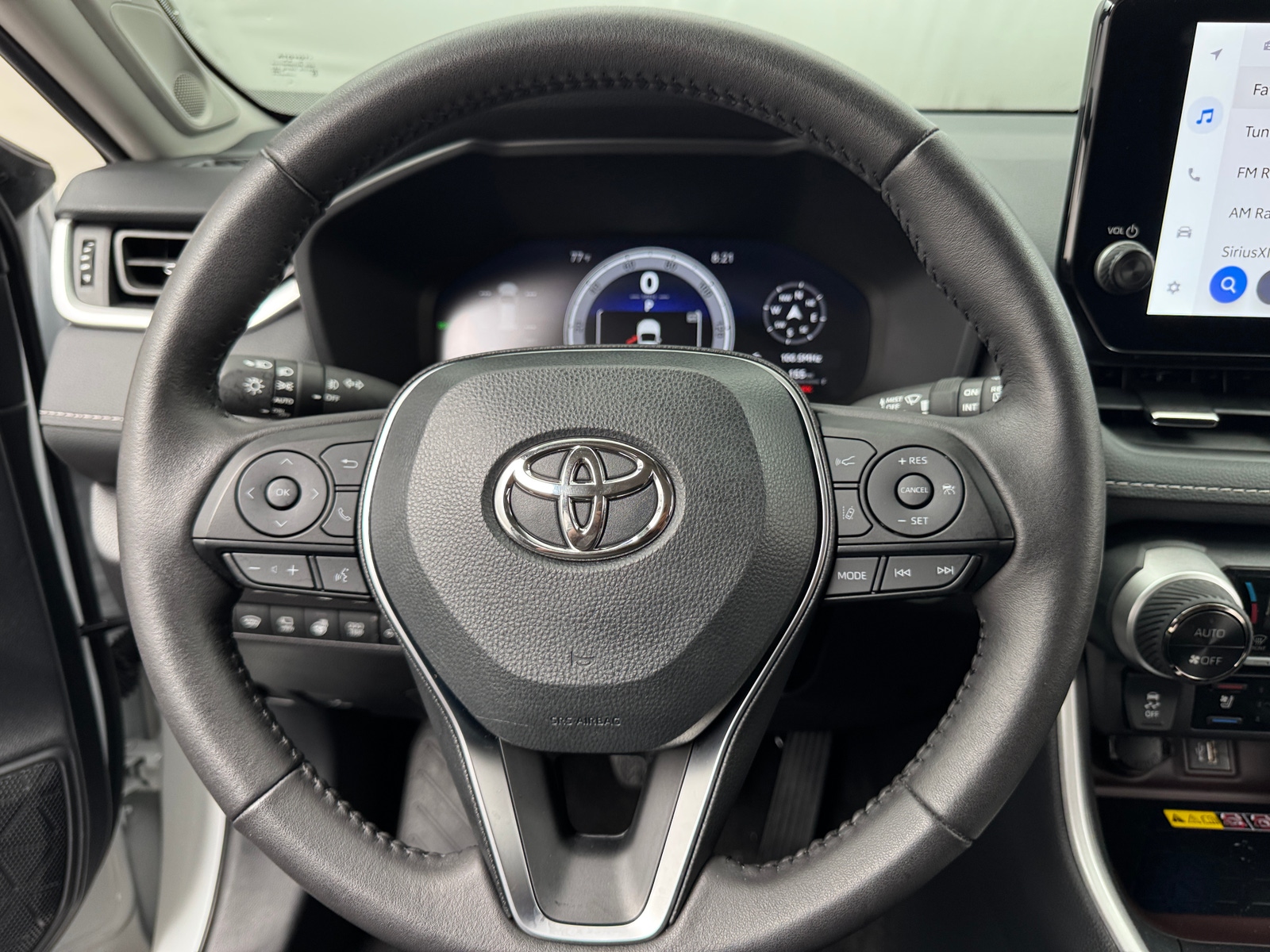 Thumbnail: 2025 Toyota RAV4 - 4