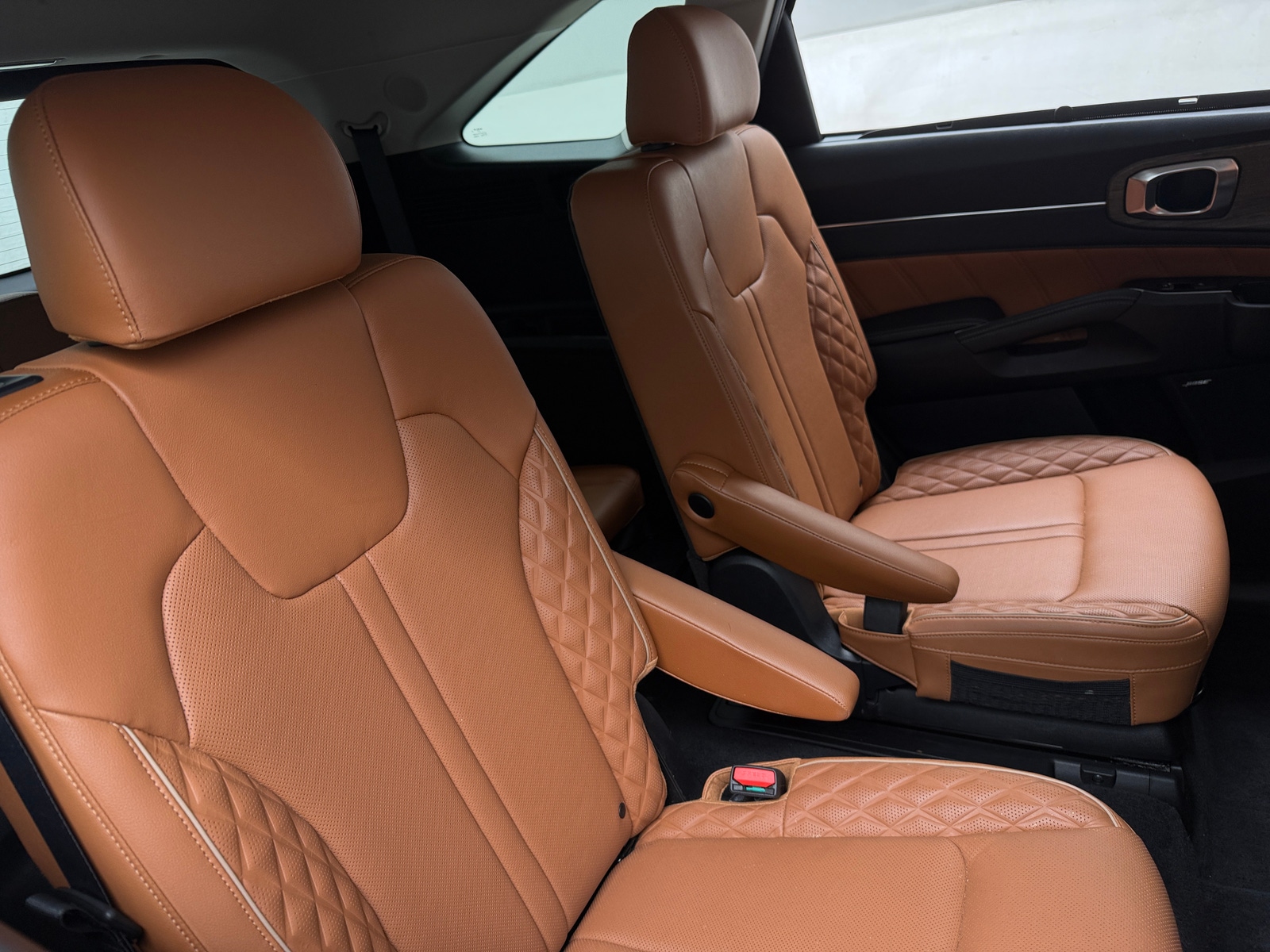 Thumbnail: 2023 Kia Sorento - 5