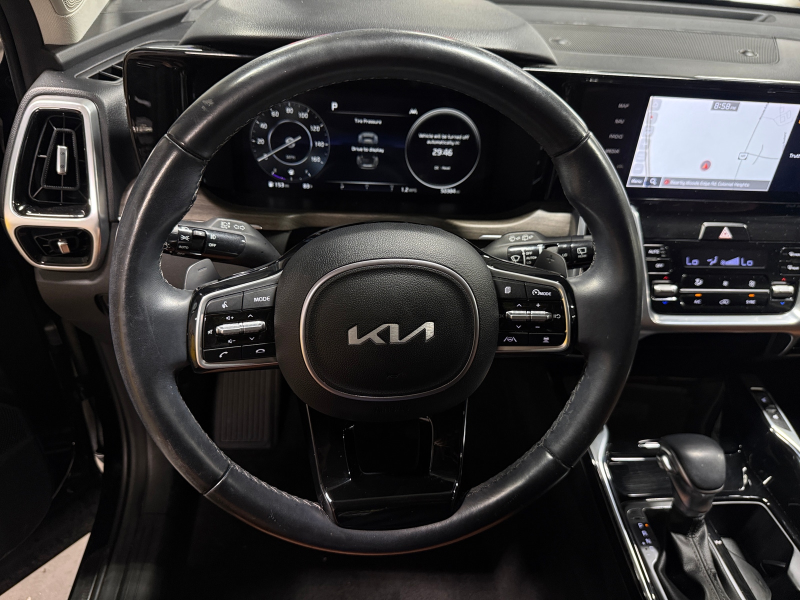 Thumbnail: 2023 Kia Sorento - 4