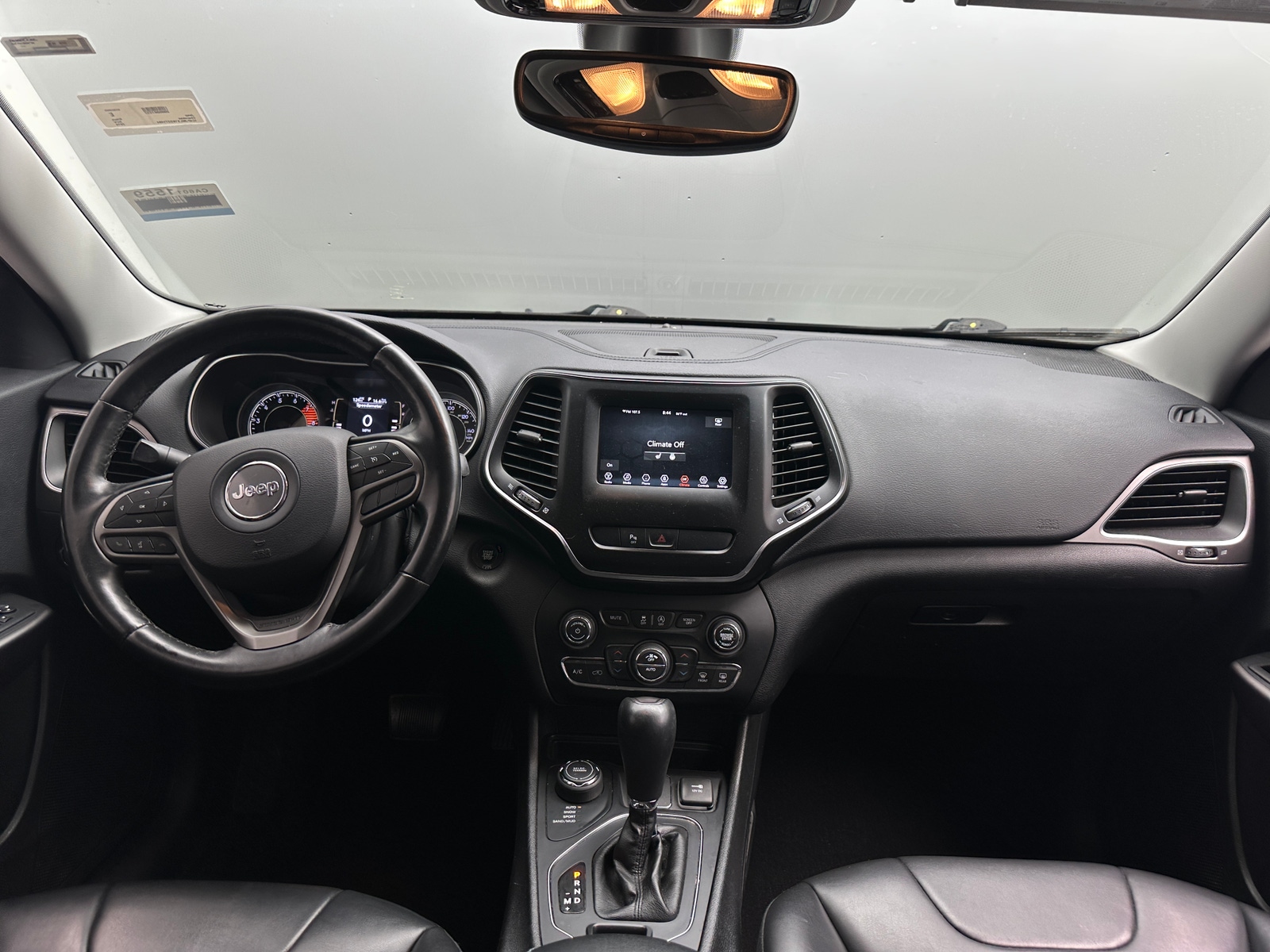 Thumbnail: 2019 Jeep Cherokee - 3