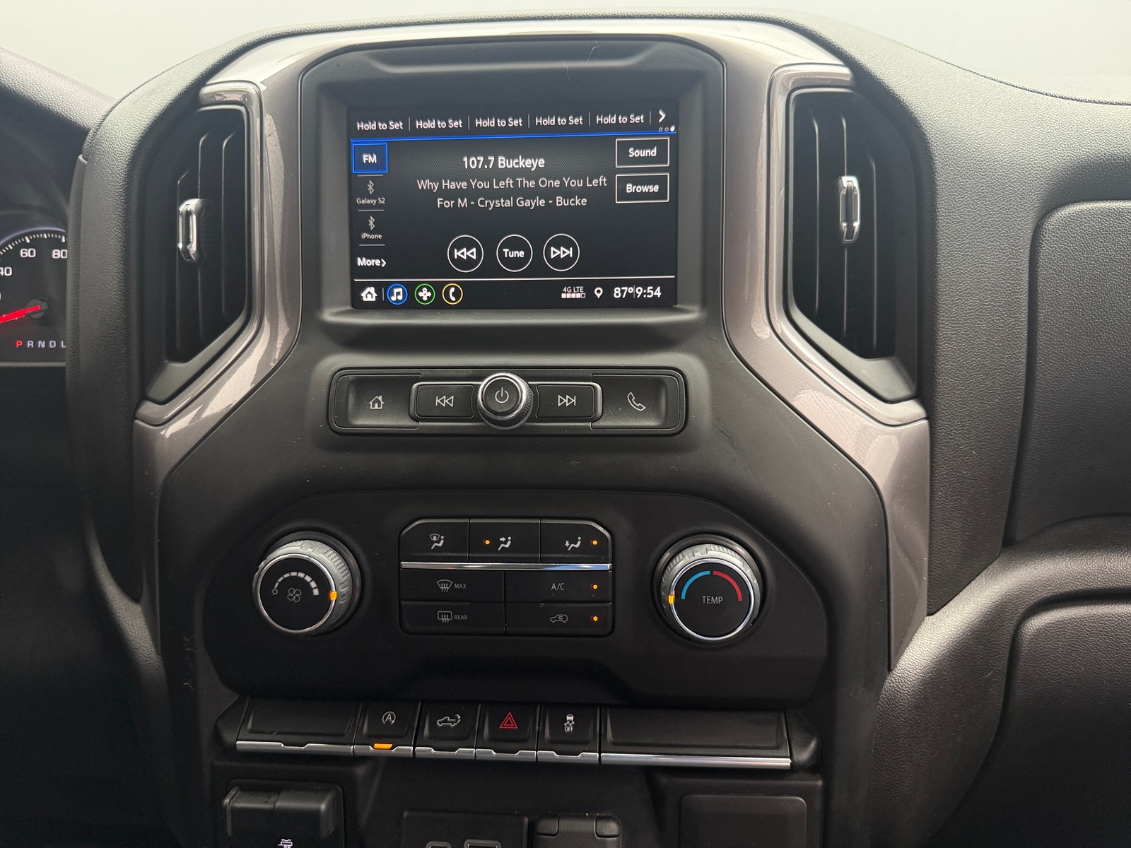 Thumbnail: 2022 Chevrolet Silverado 1500 - 4