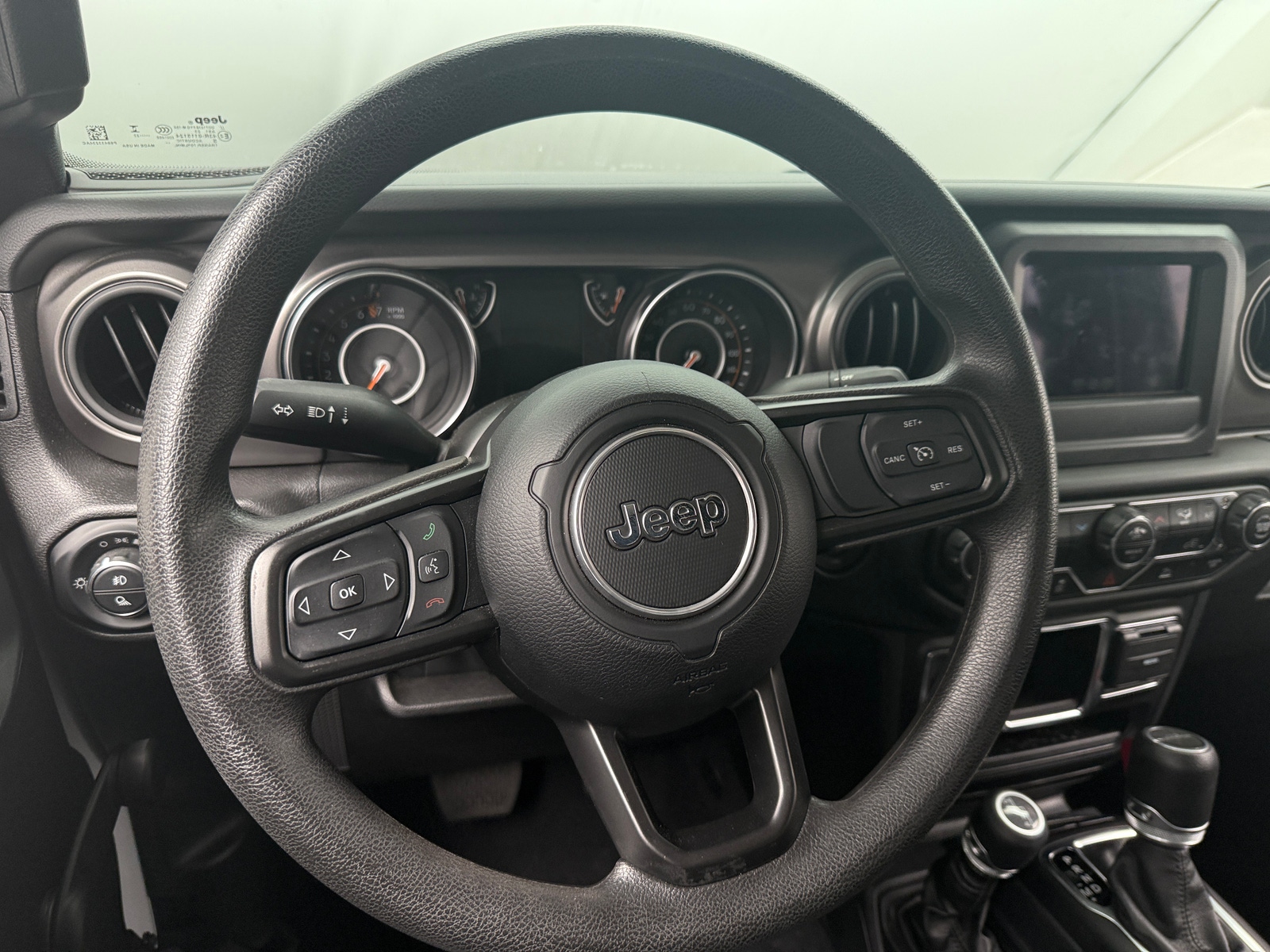 Thumbnail: 2023 Jeep Gladiator - 5