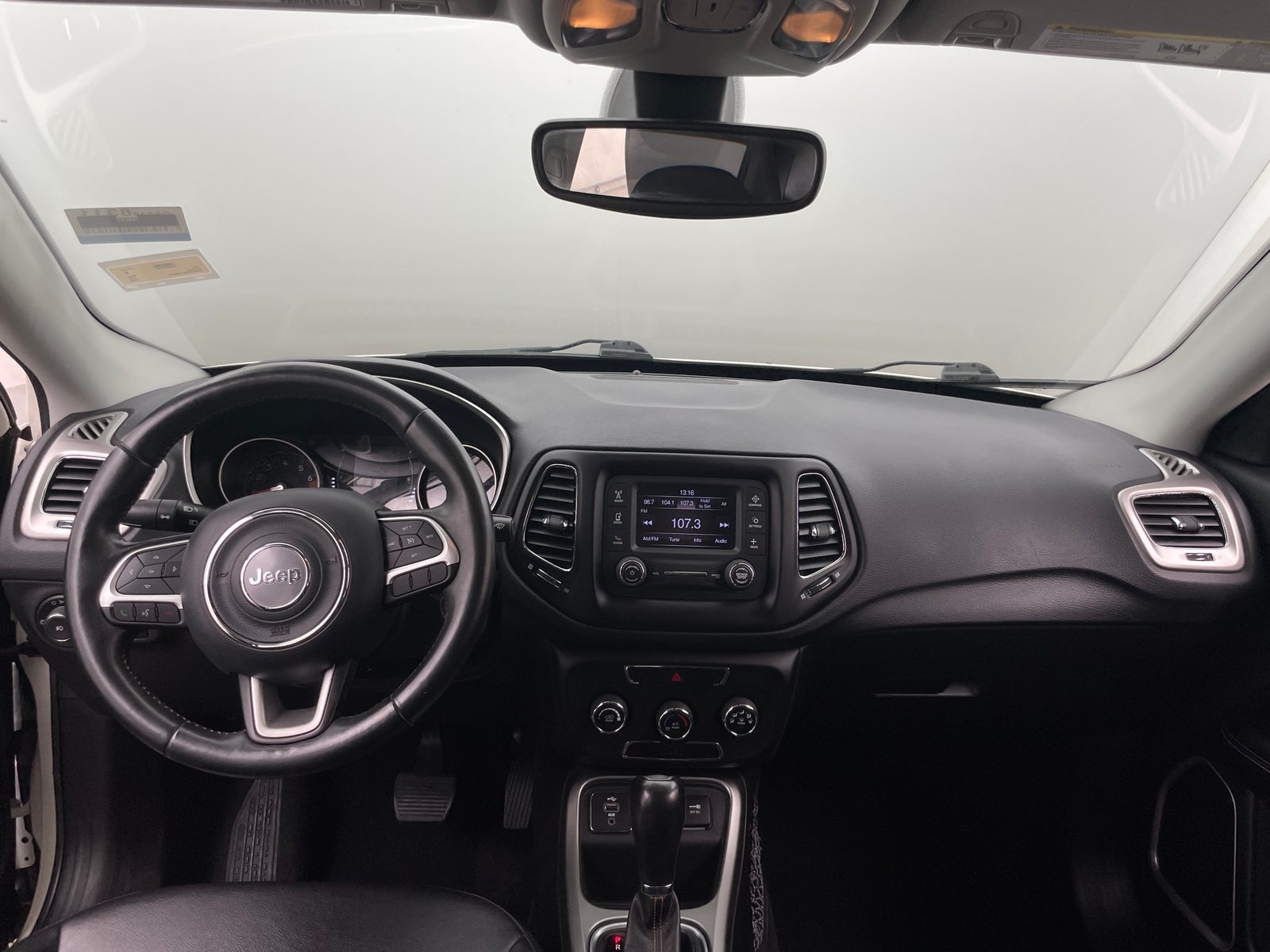 Thumbnail: 2018 Jeep Compass - 3