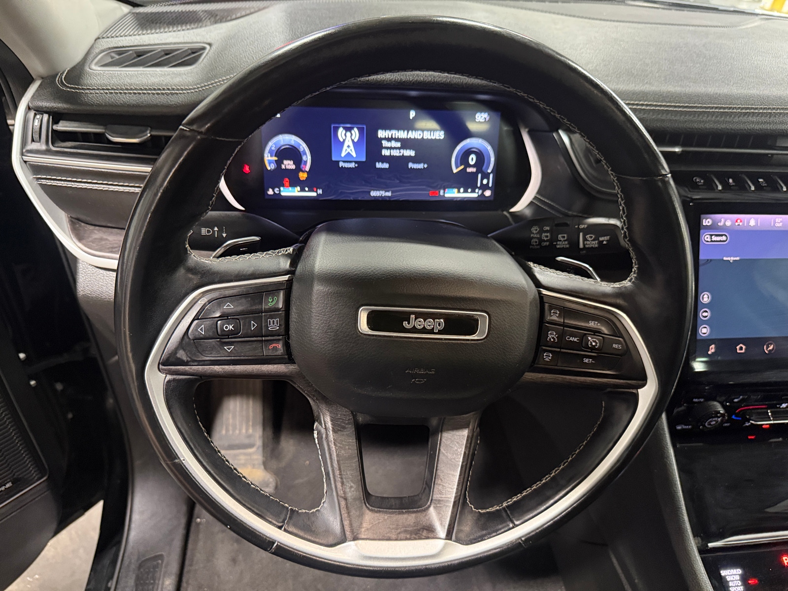 Thumbnail: 2021 Jeep Grand Cherokee L - 4