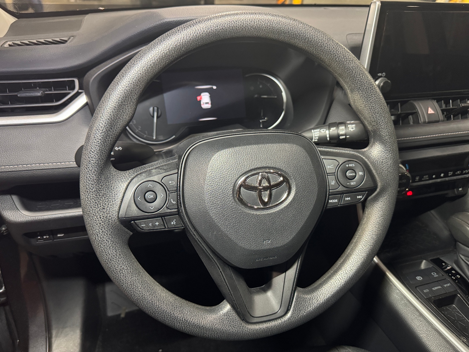 Thumbnail: 2024 Toyota RAV4 - 5