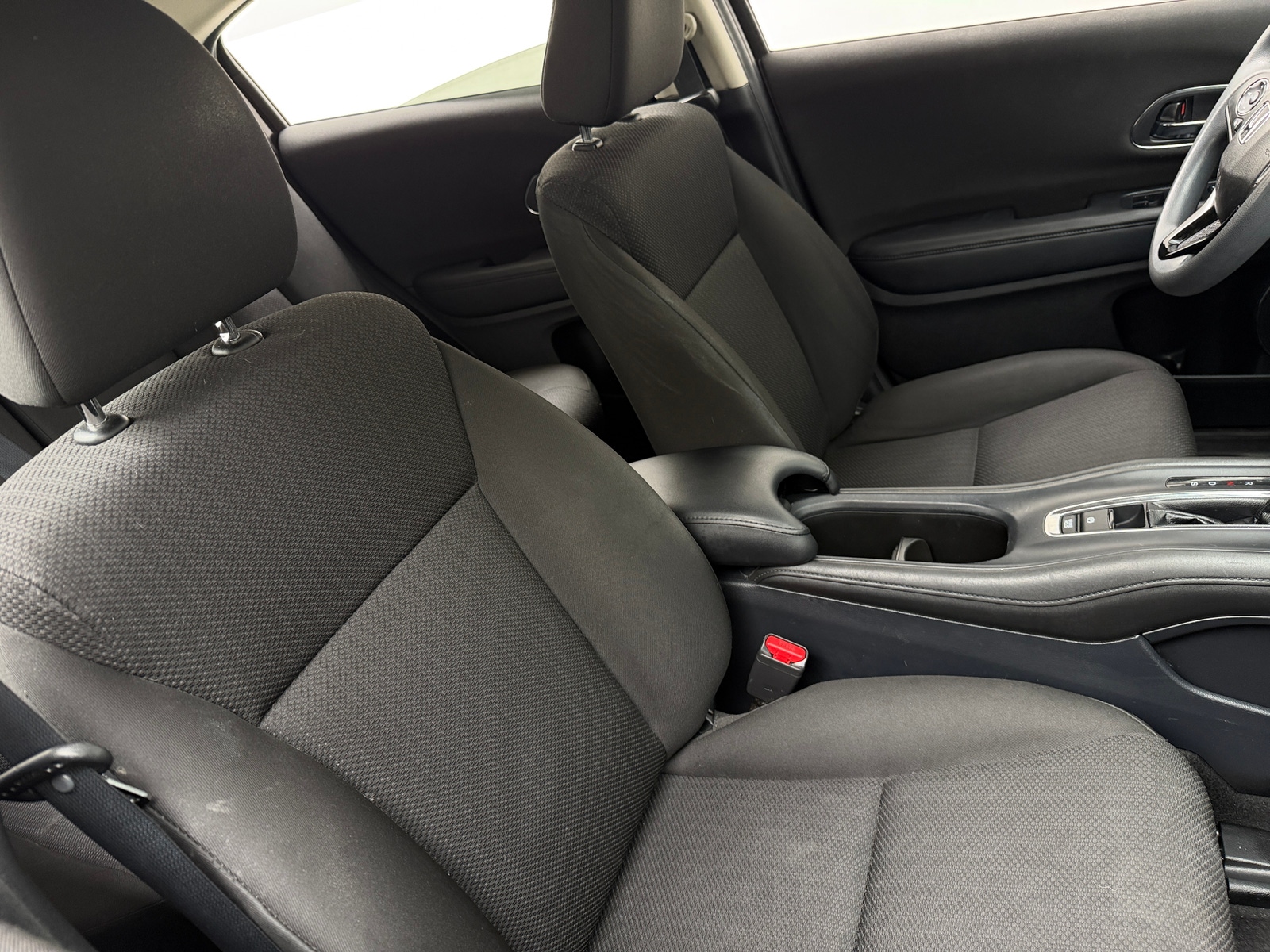 Thumbnail: 2018 Honda HR-V - 2