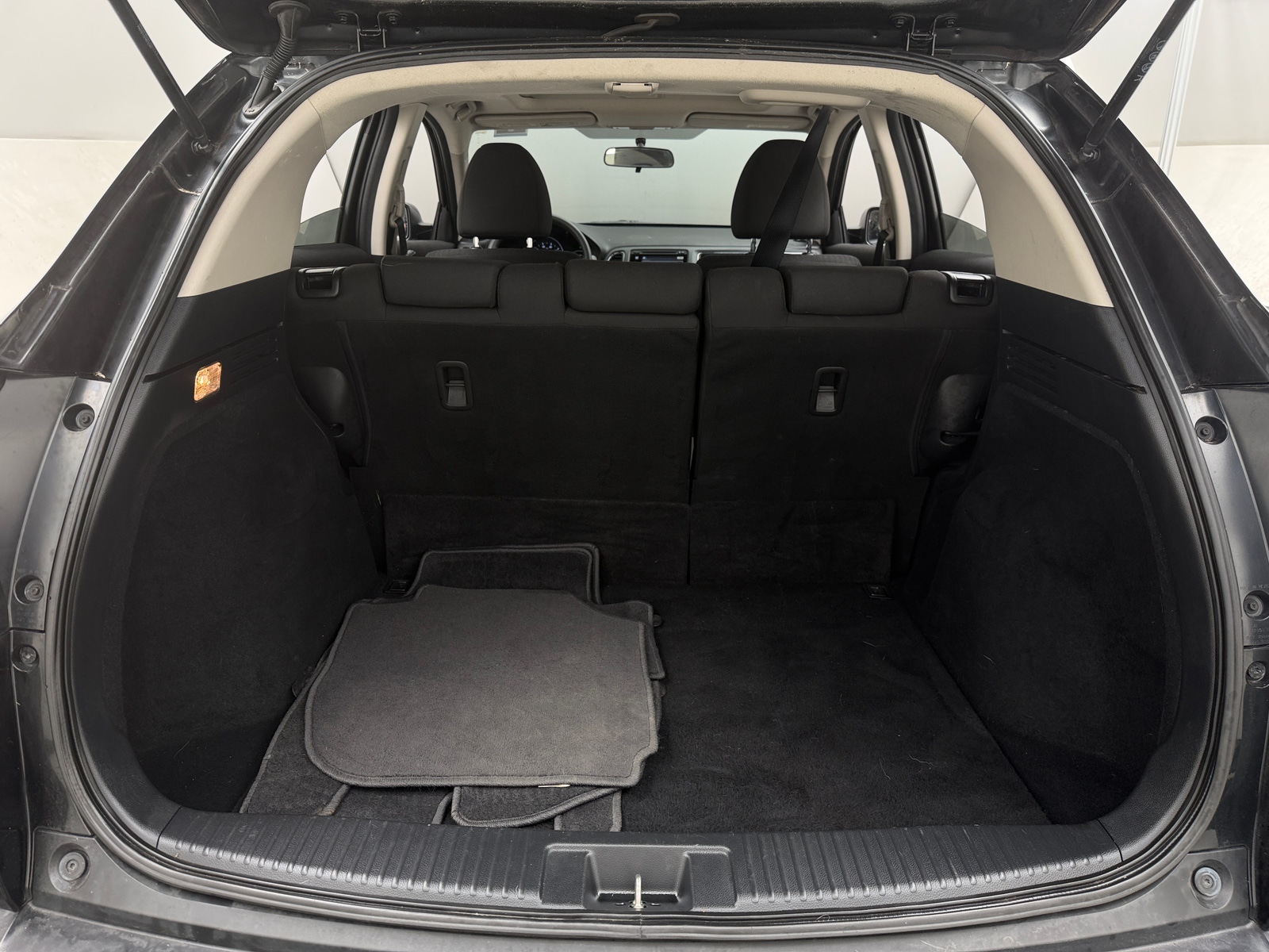 Thumbnail: 2018 Honda HR-V - 7
