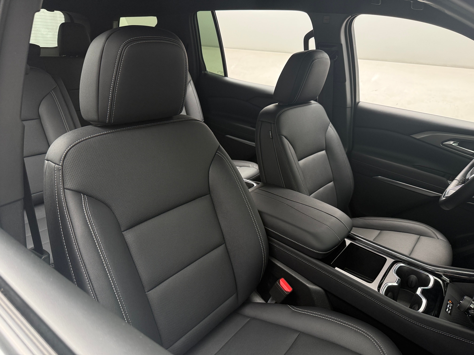 Thumbnail: 2026 Chevrolet Traverse - 2