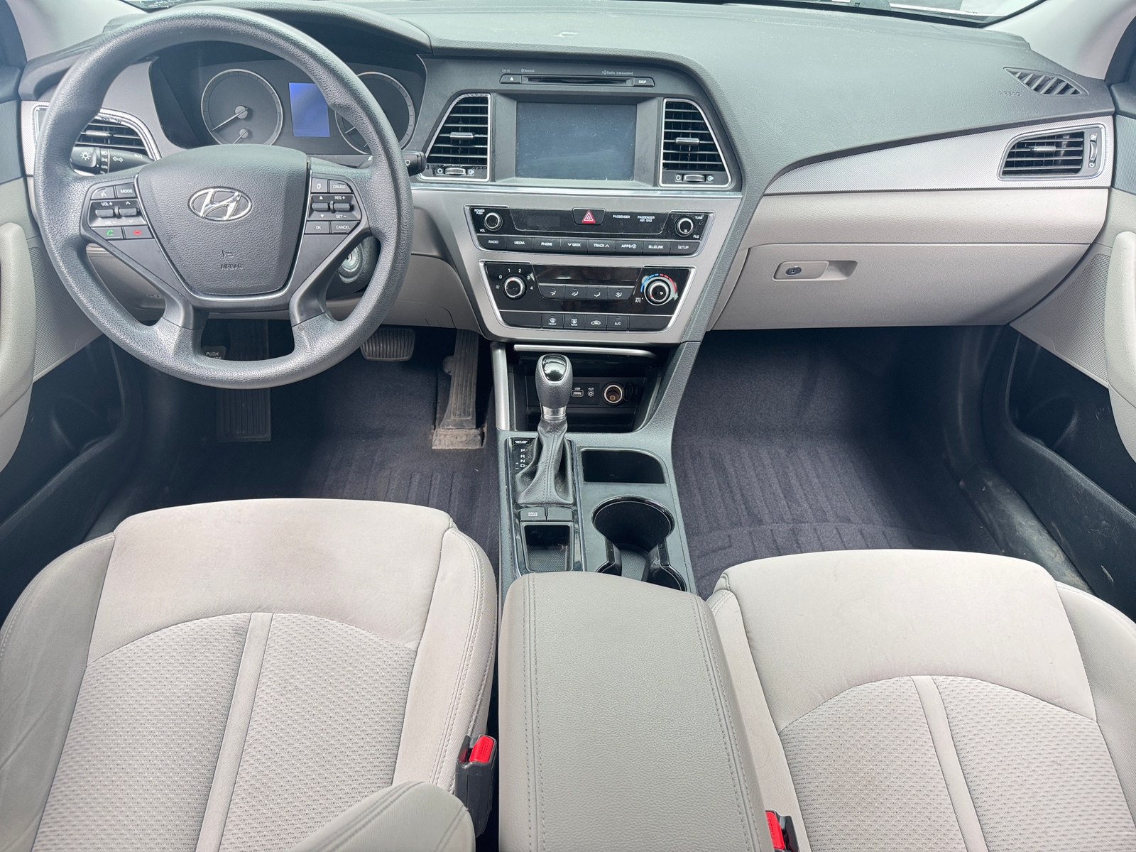 Thumbnail: 2017 Hyundai Sonata - 3