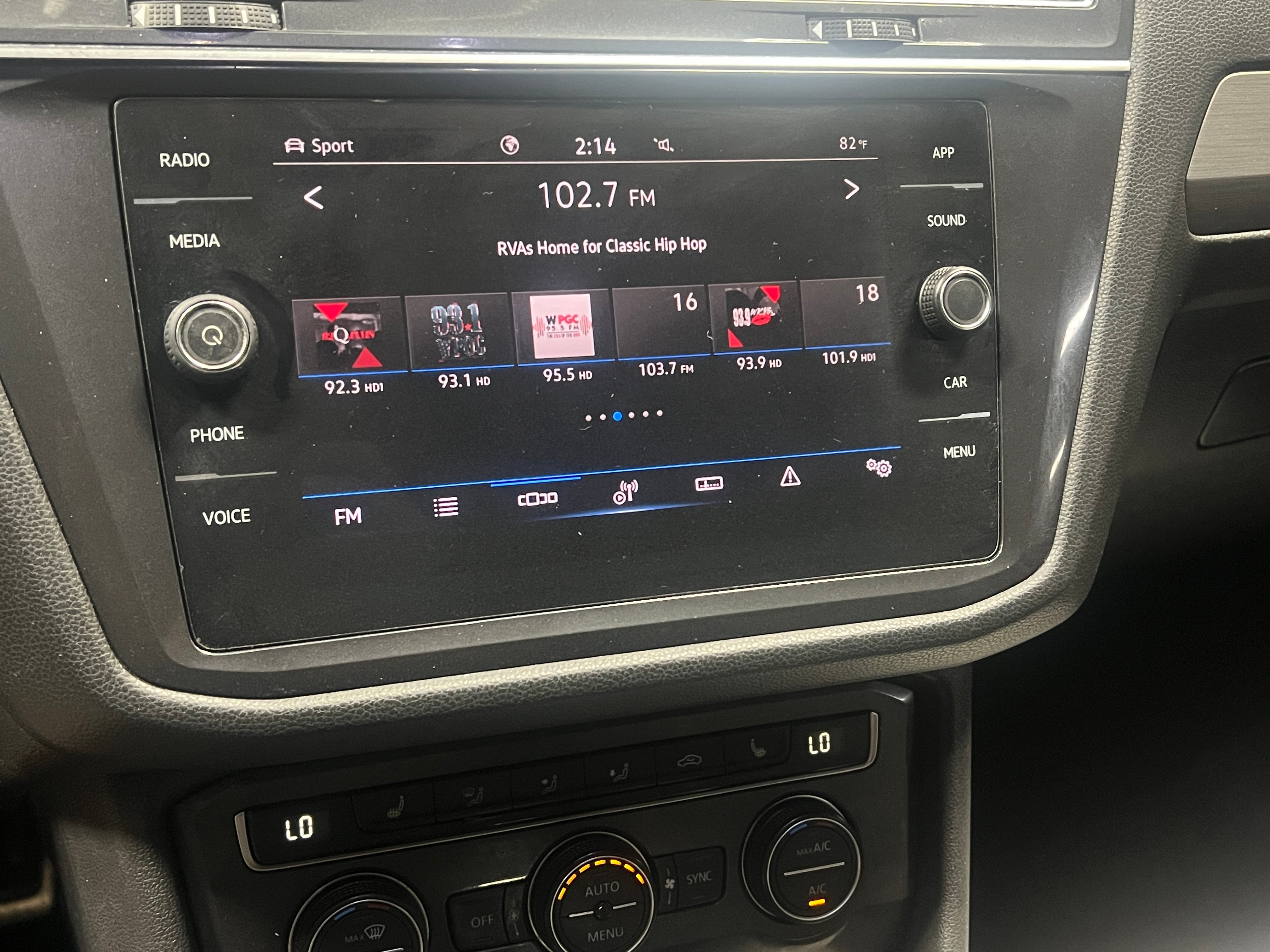 2021 Volkswagen Tiguan SE R-LINE BLACK - Photo 12