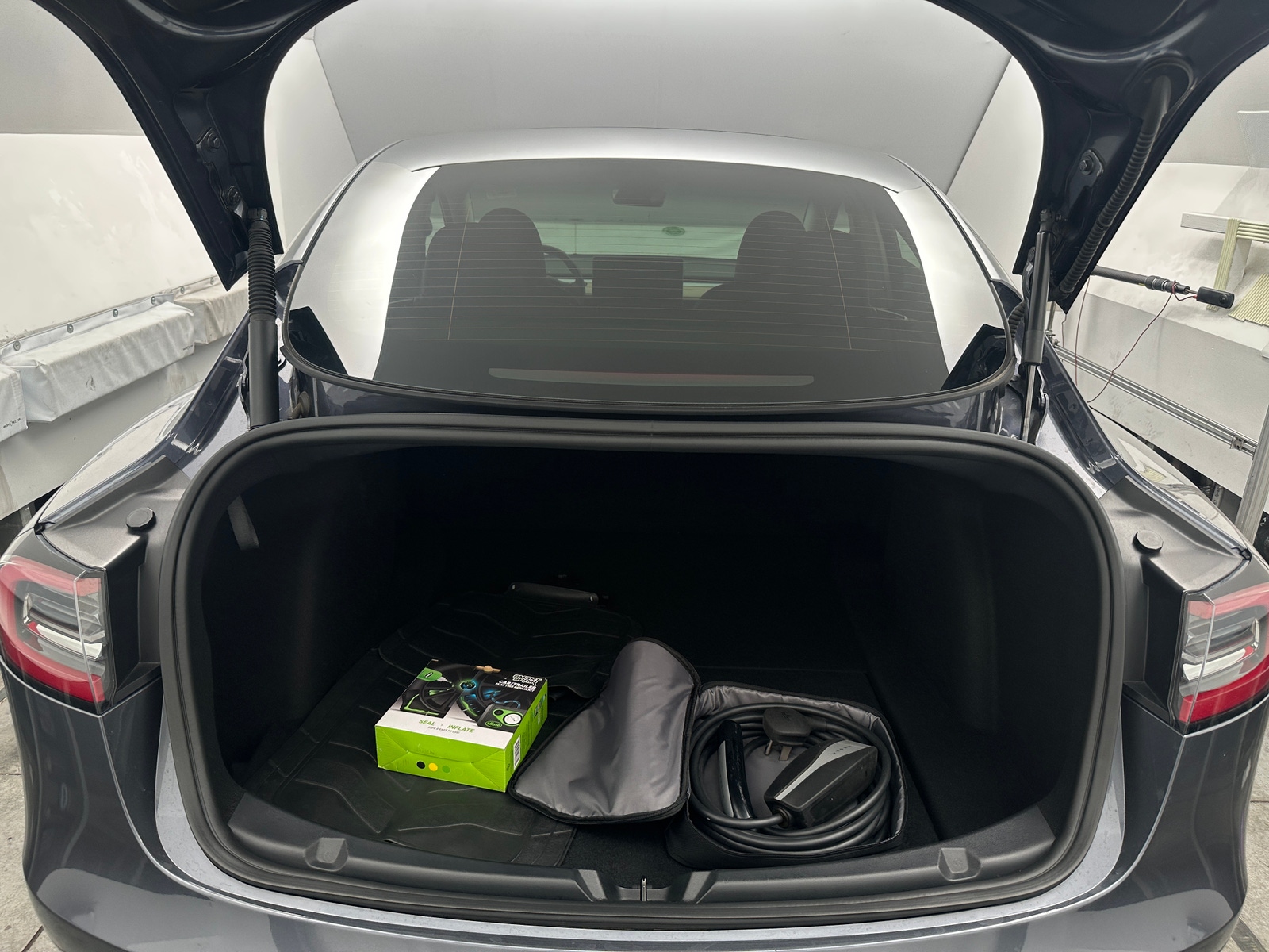 Thumbnail: 2023 Tesla Model 3 - 6