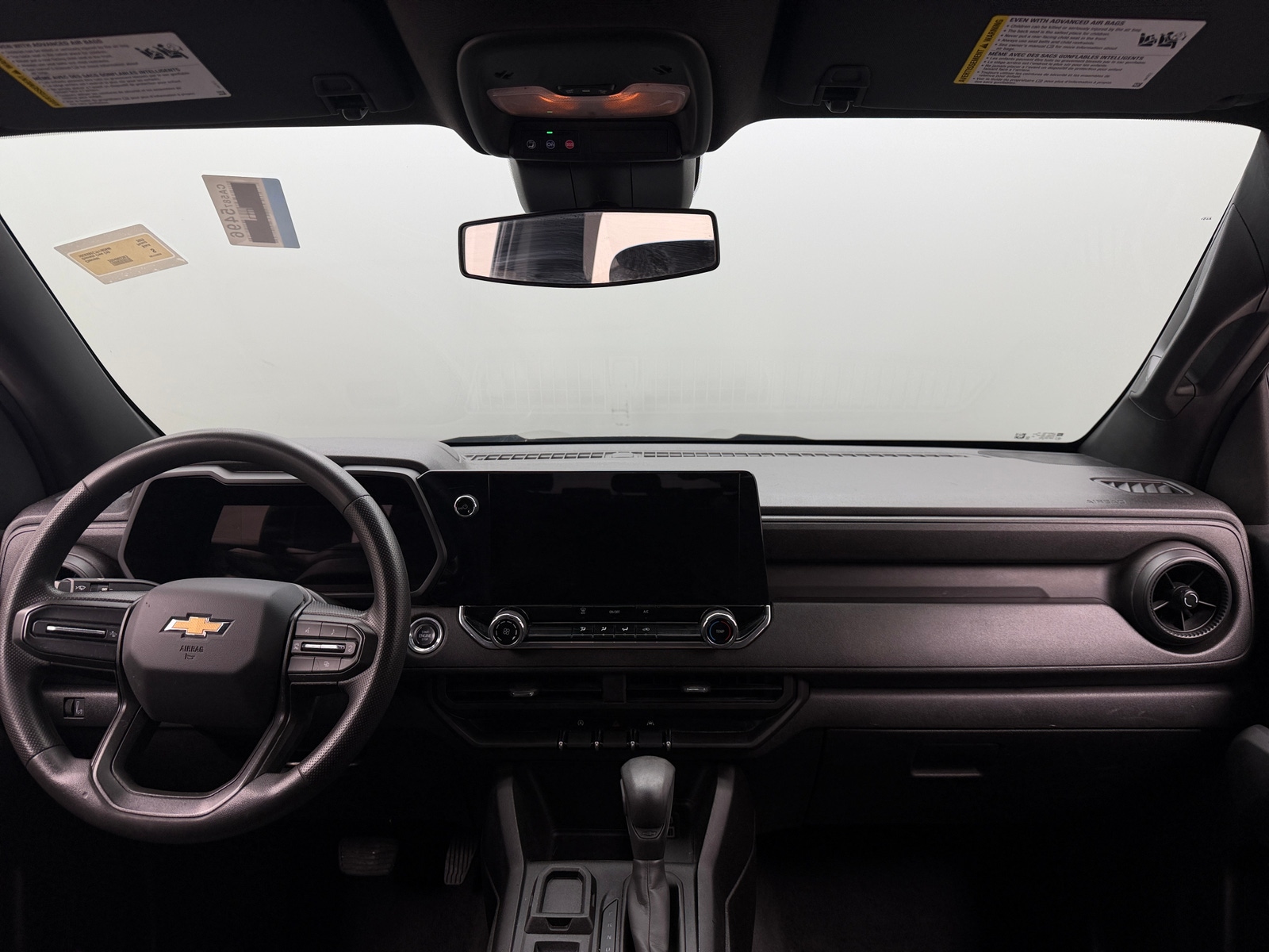 Thumbnail: 2023 Chevrolet Colorado - 3