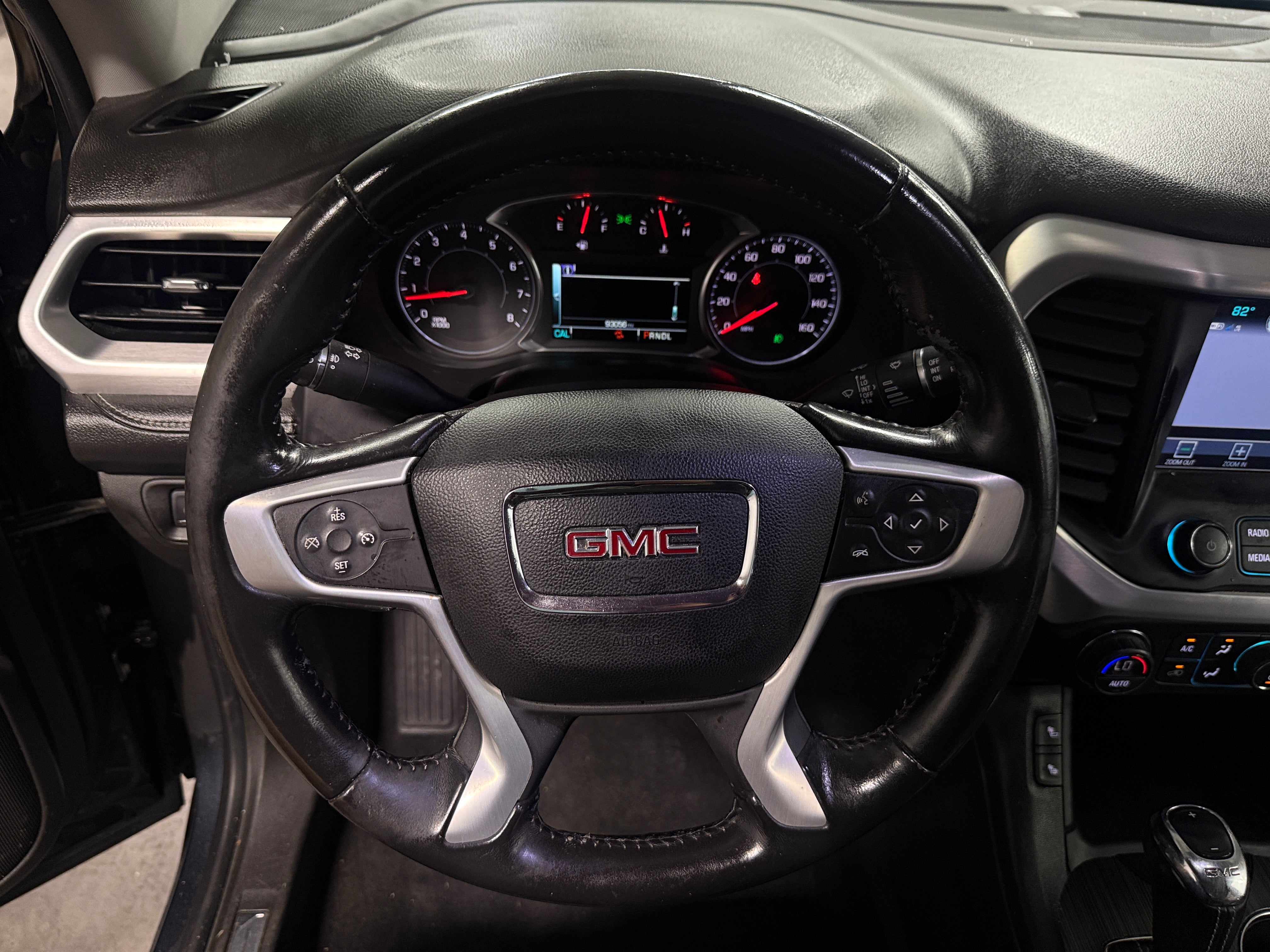 2019 GMC Acadia SLT-1 - Photo 9