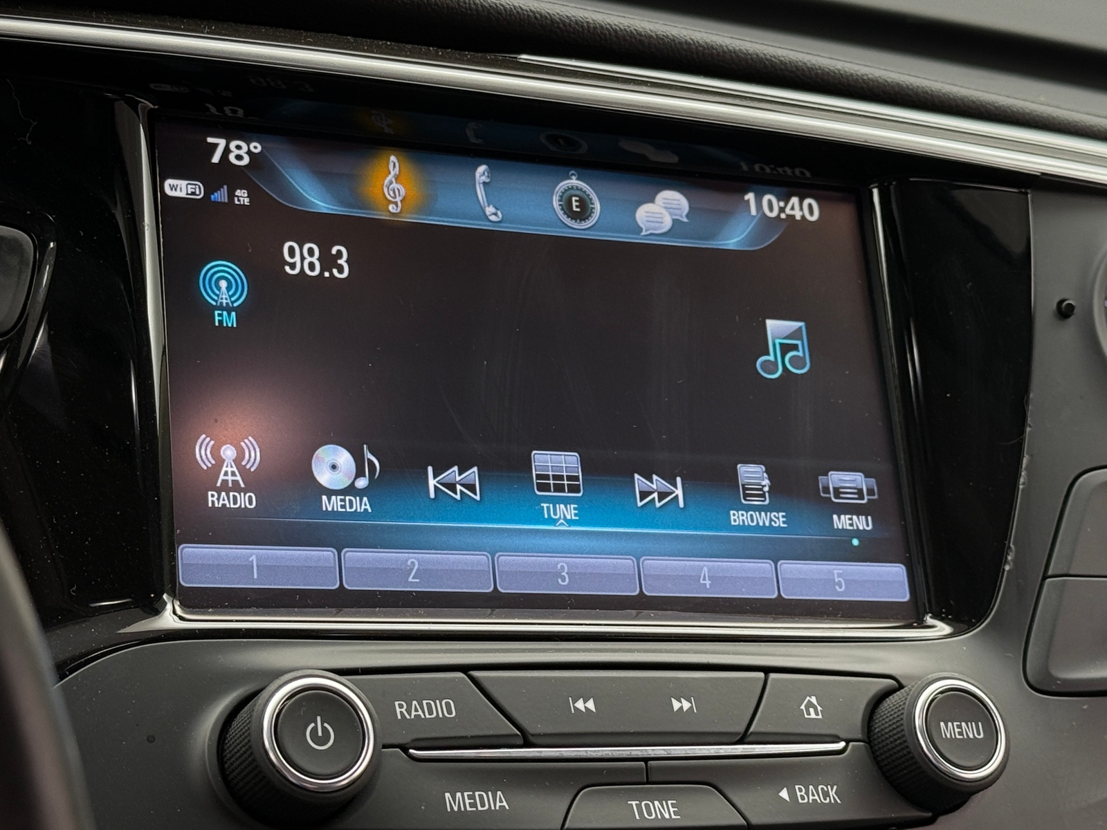 Thumbnail: 2019 Buick Envision - 3
