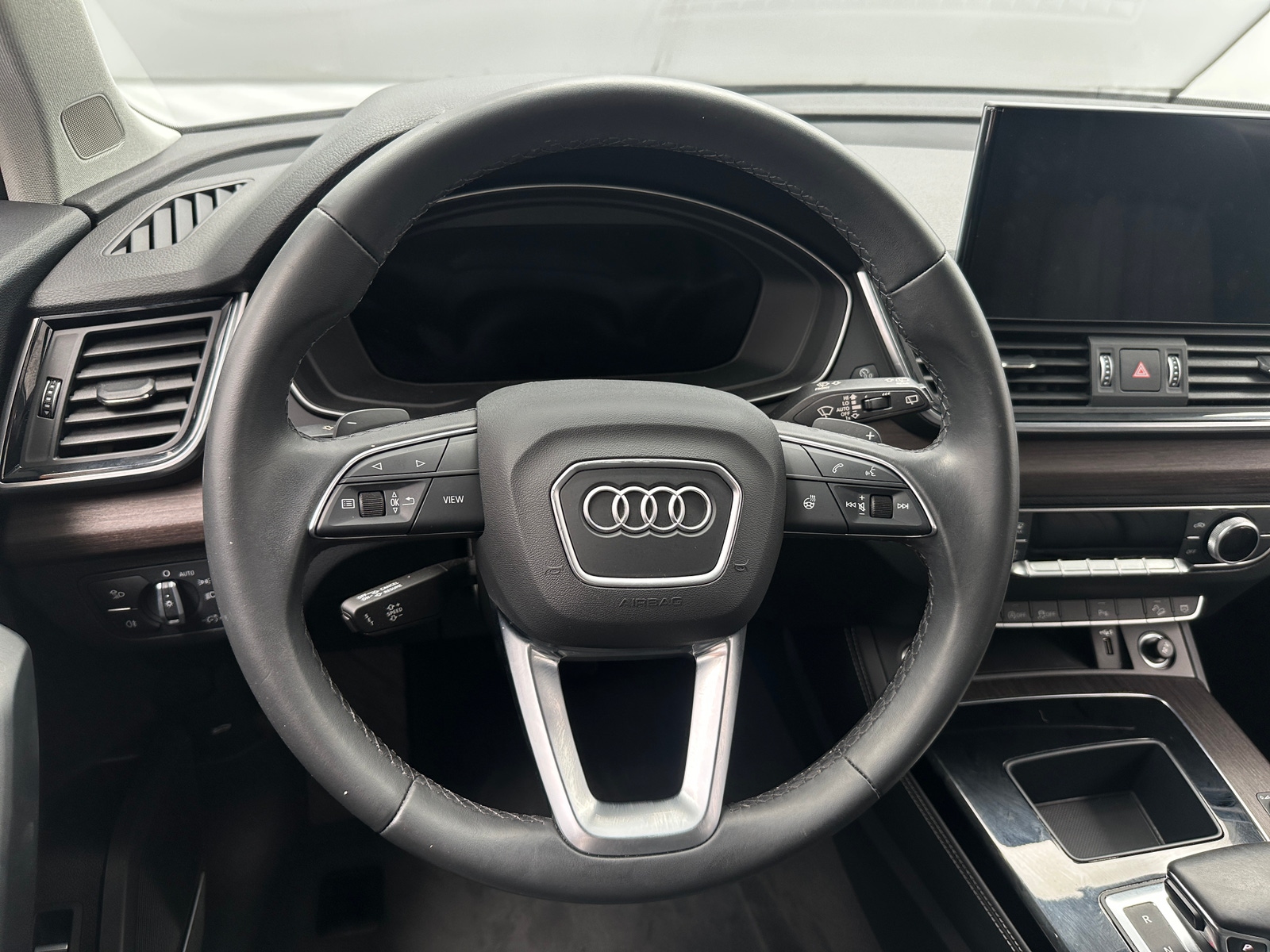 Thumbnail: 2022 Audi Q5 - 4