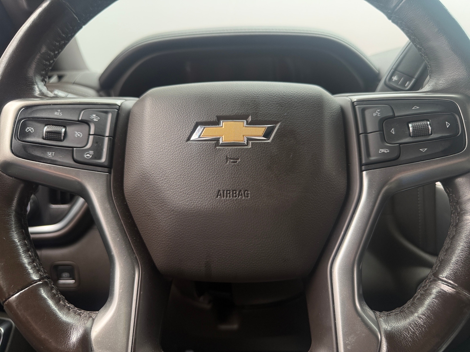 Thumbnail: 2019 Chevrolet Silverado 1500 - 4