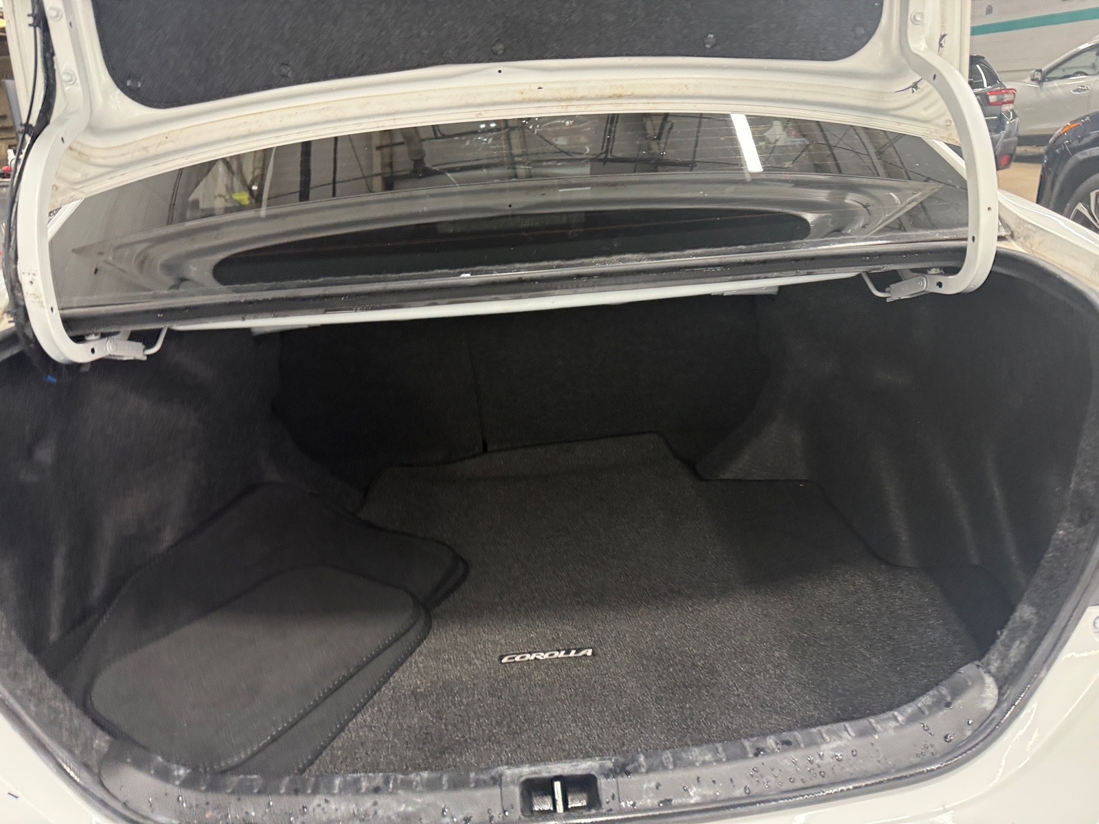 Thumbnail: 2014 Toyota Corolla - 6