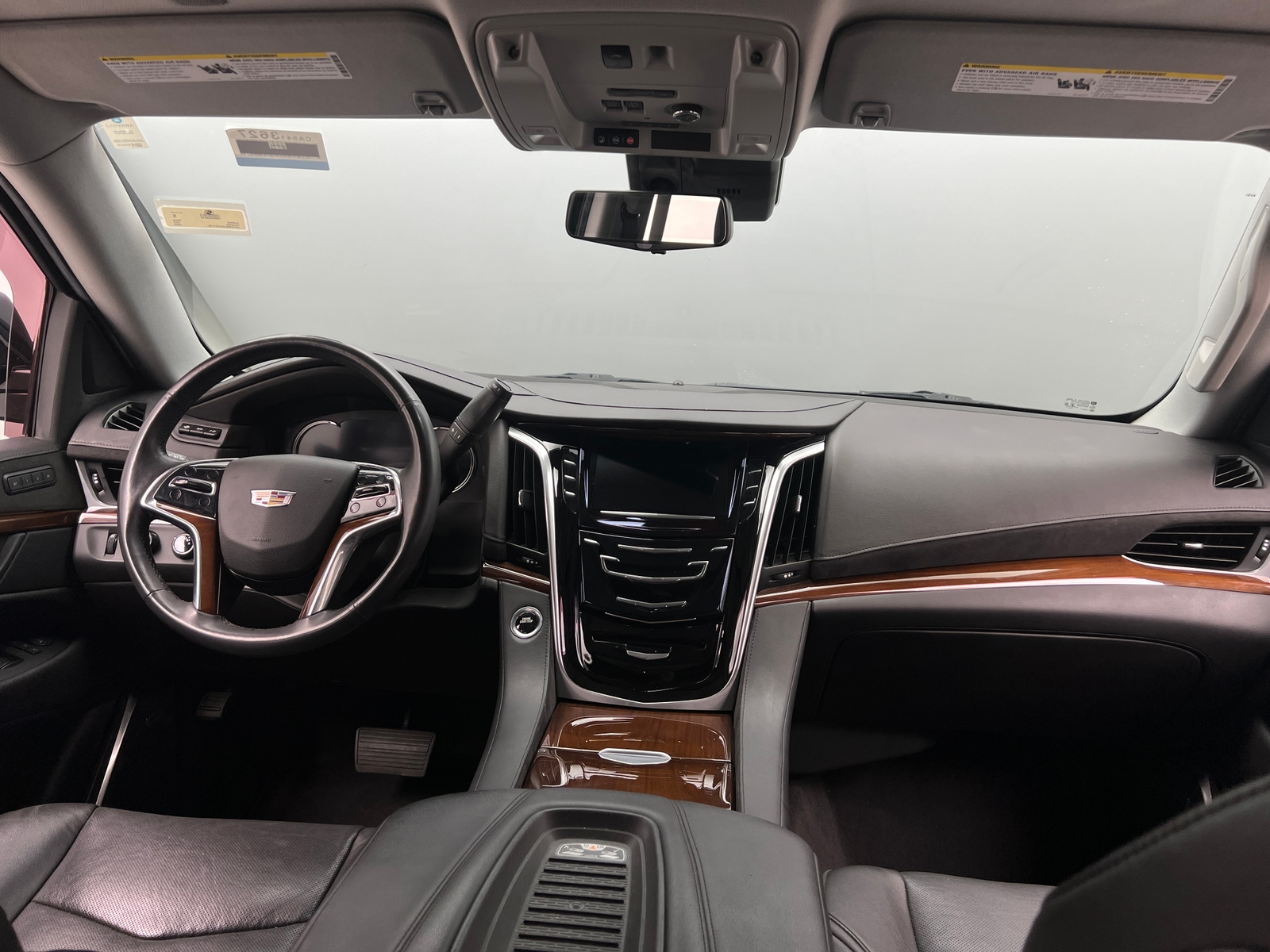 Thumbnail: 2020 Cadillac Escalade - 2