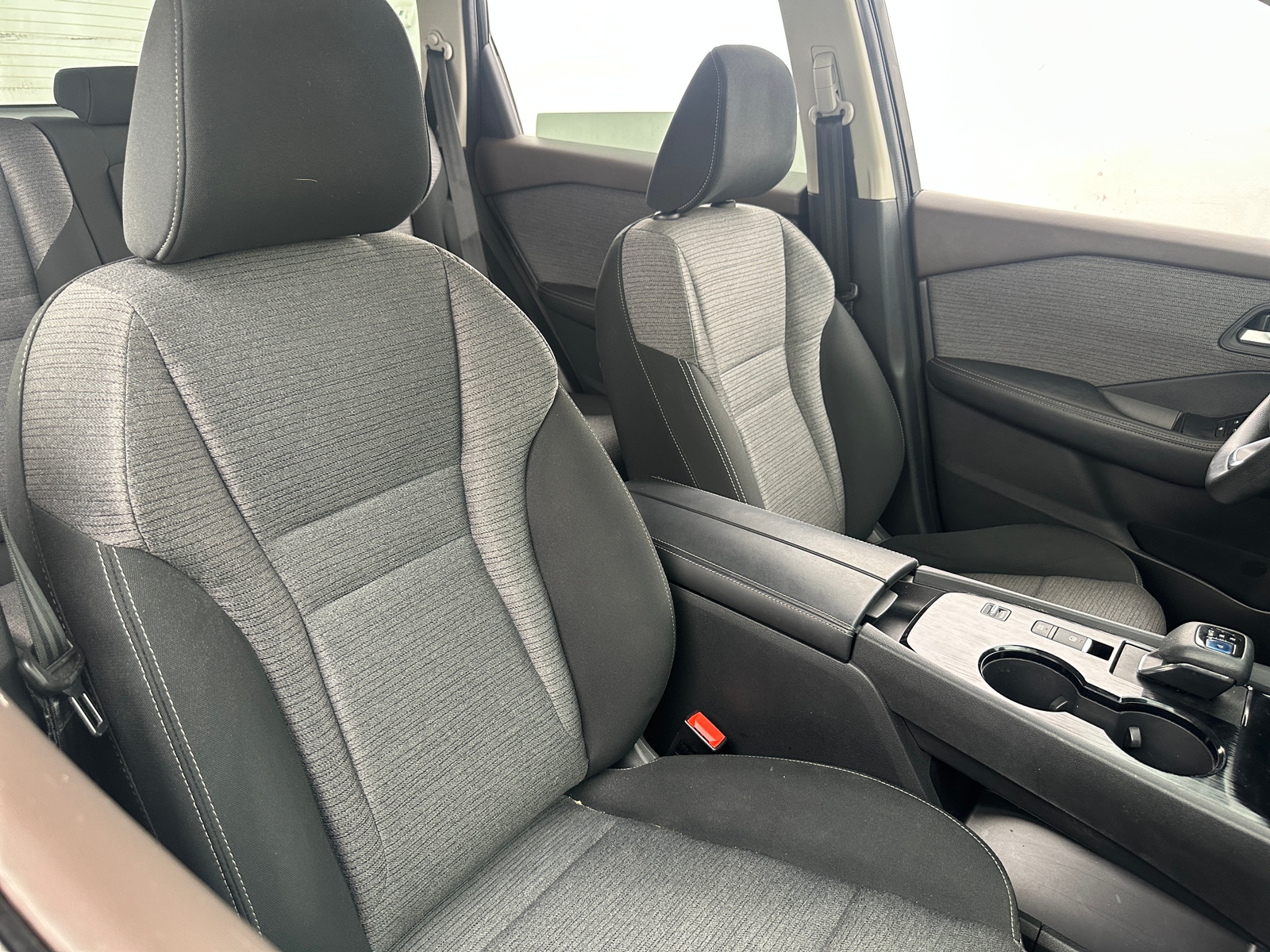 Thumbnail: 2021 Nissan Rogue - 2