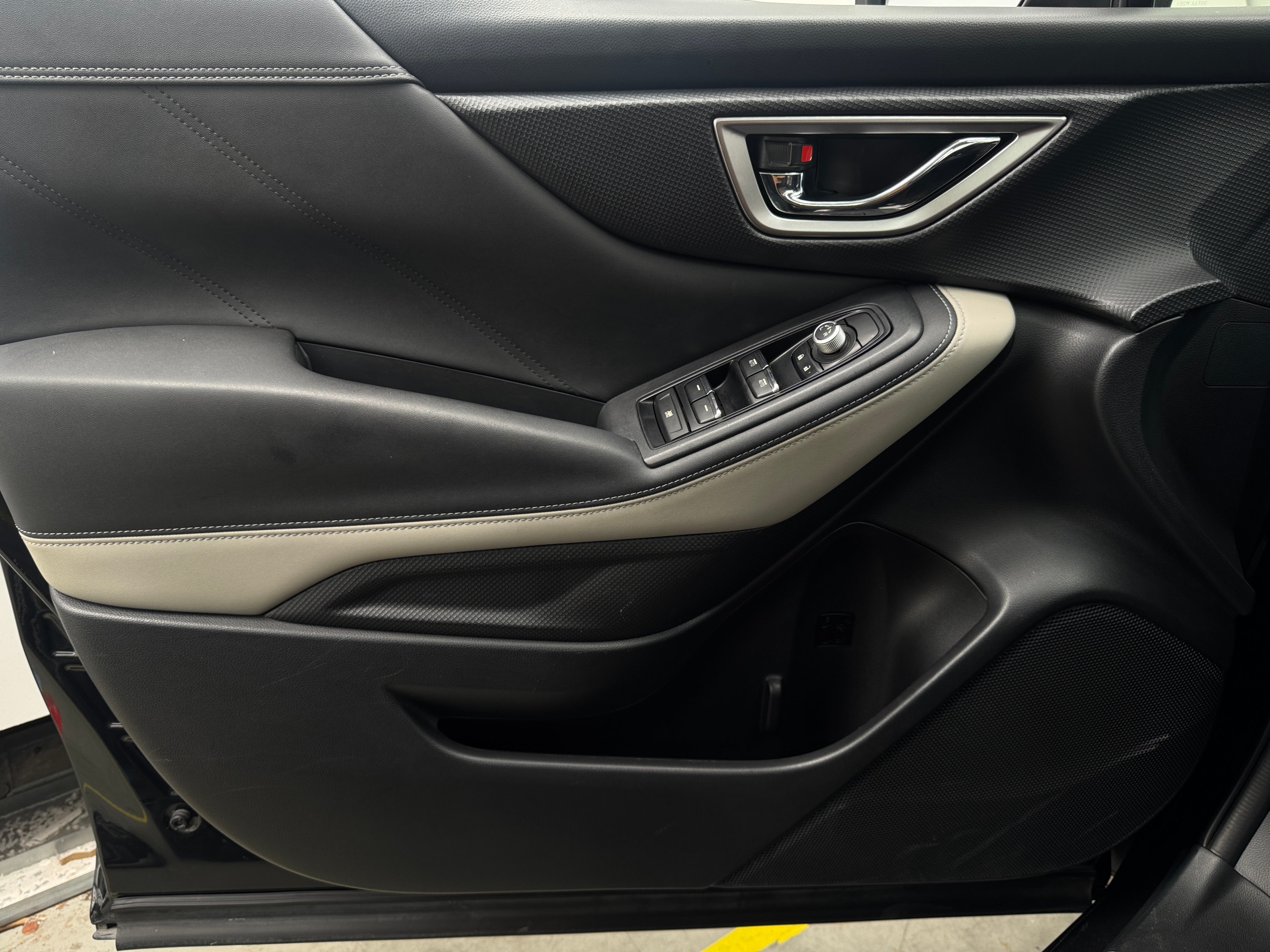 2023 Subaru Forester Limited - Photo 2