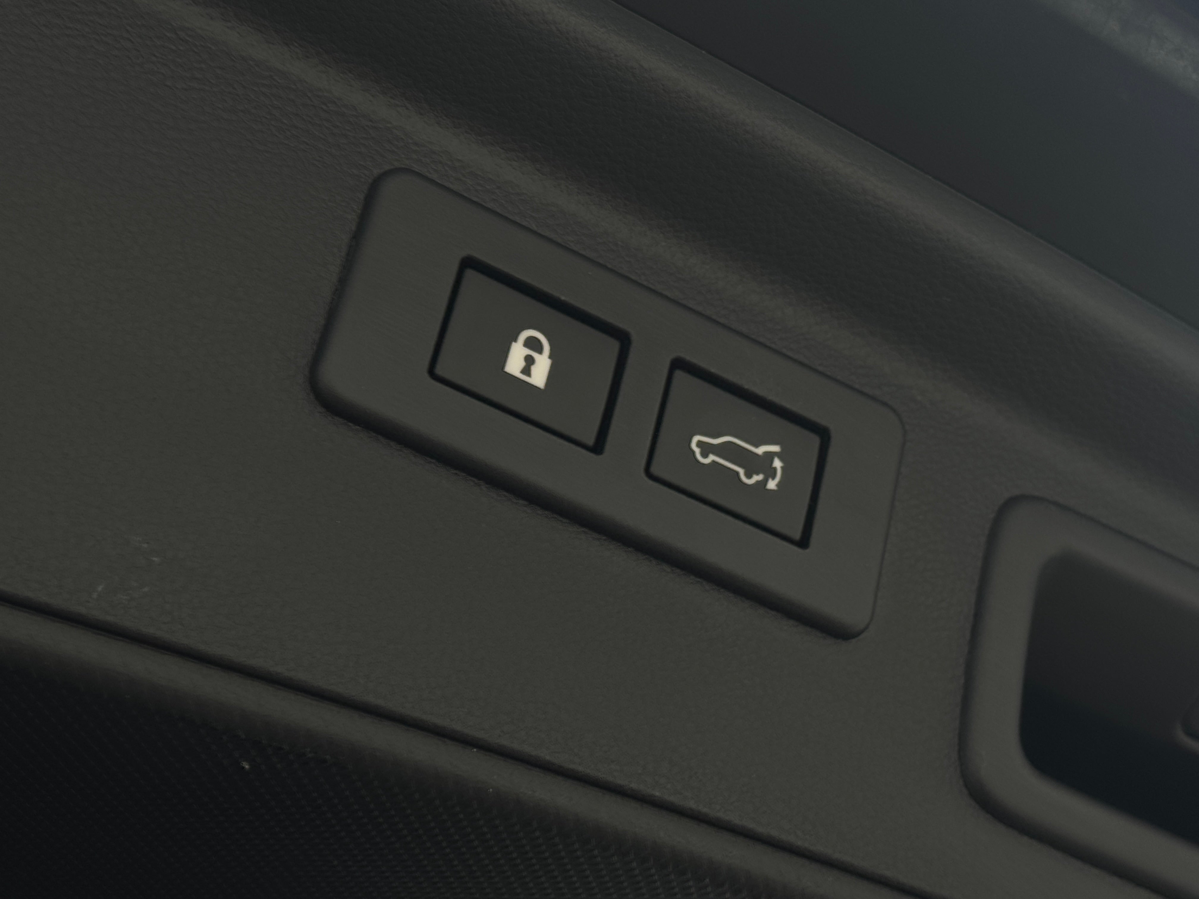 2023 Subaru Forester Limited - Photo 18
