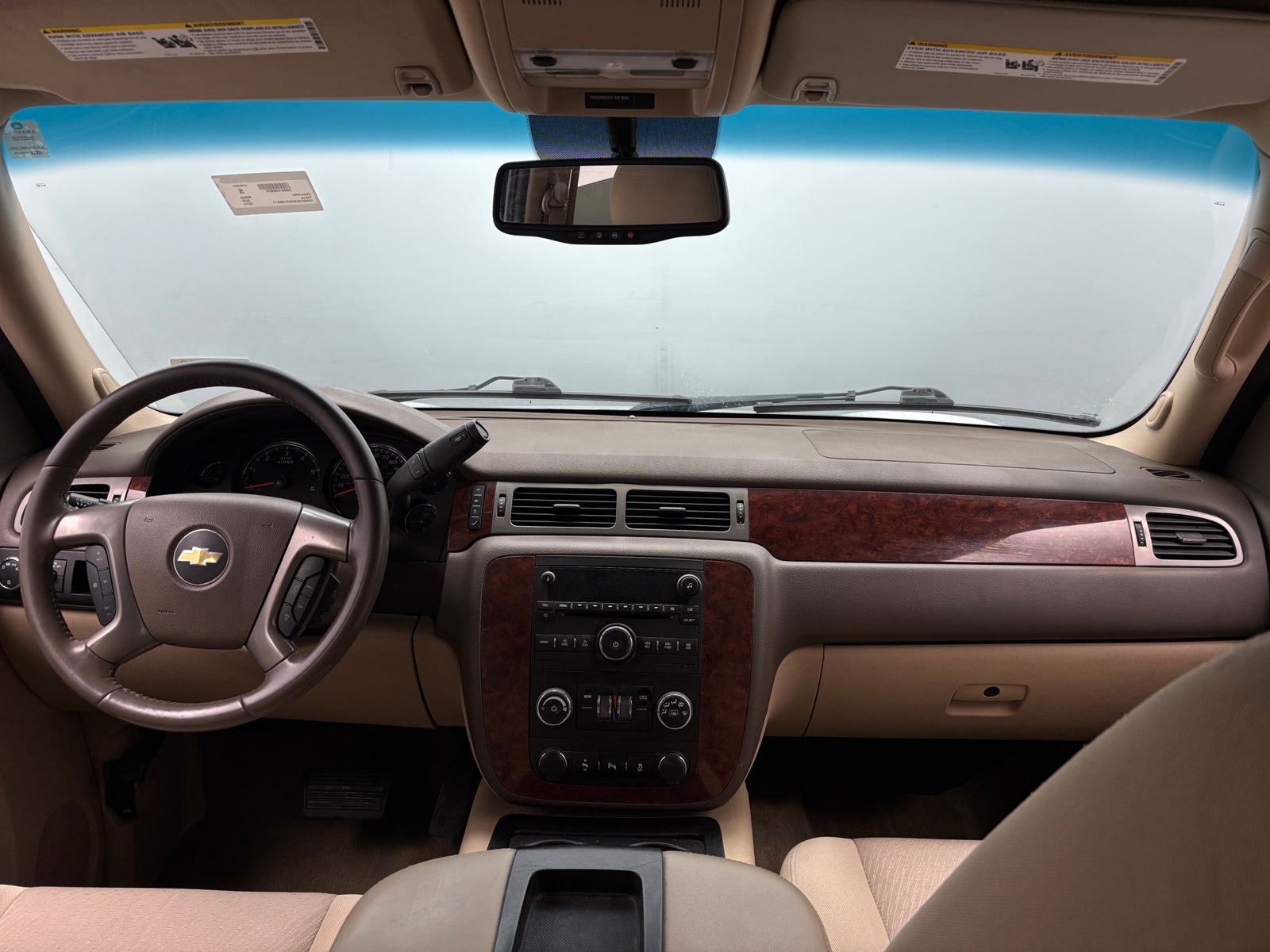 Thumbnail: 2014 Chevrolet Tahoe - 3